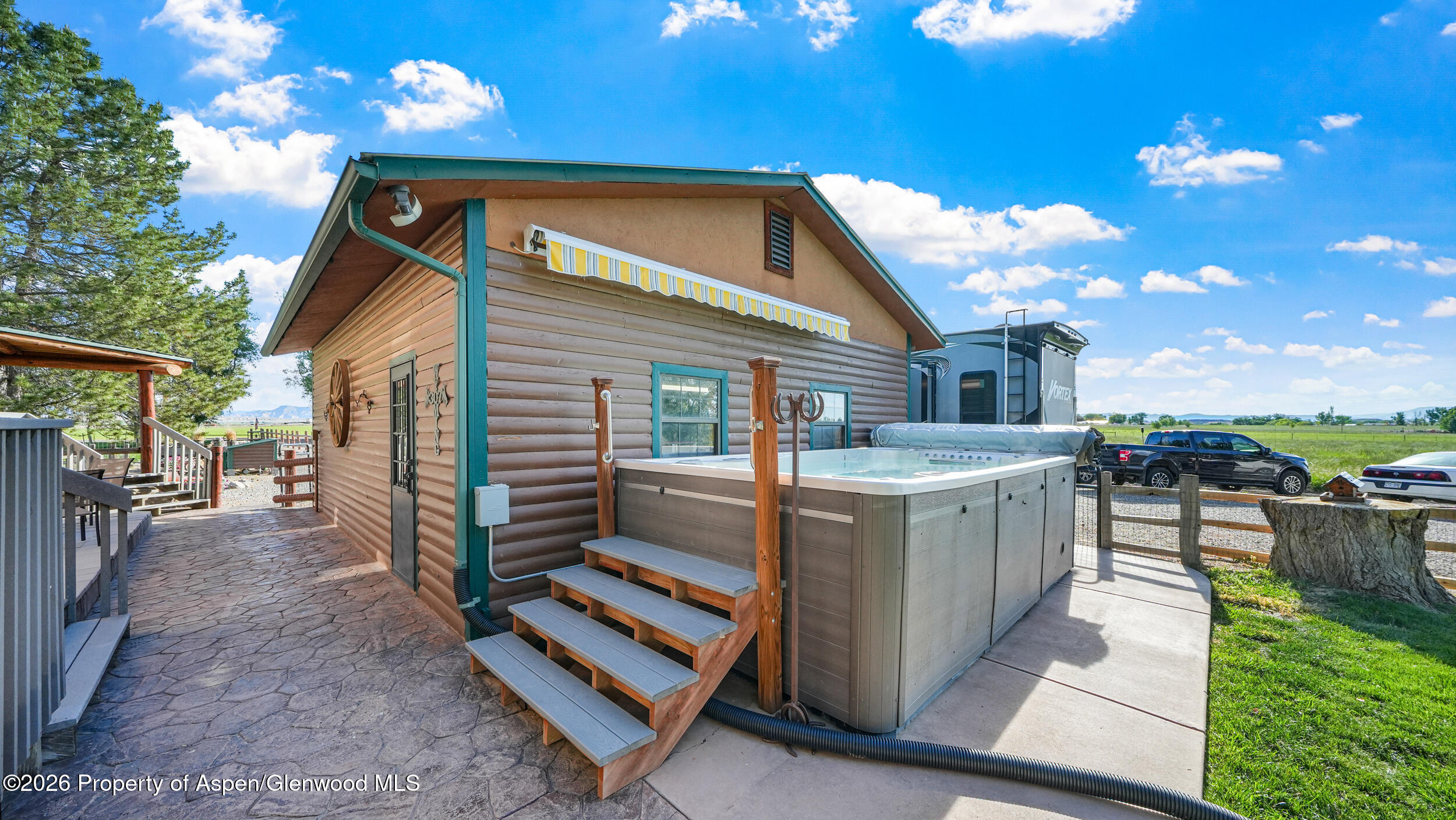 1355 N Road Loma CO 81524