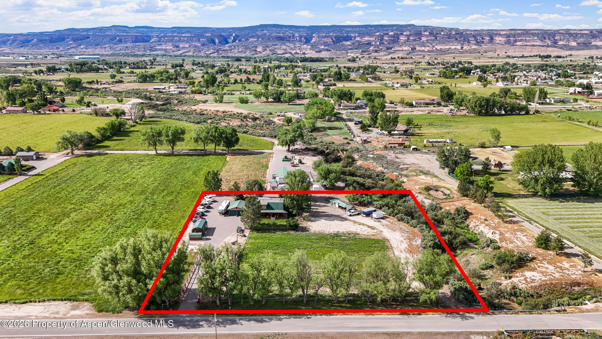 1355 N Road Loma CO 81524