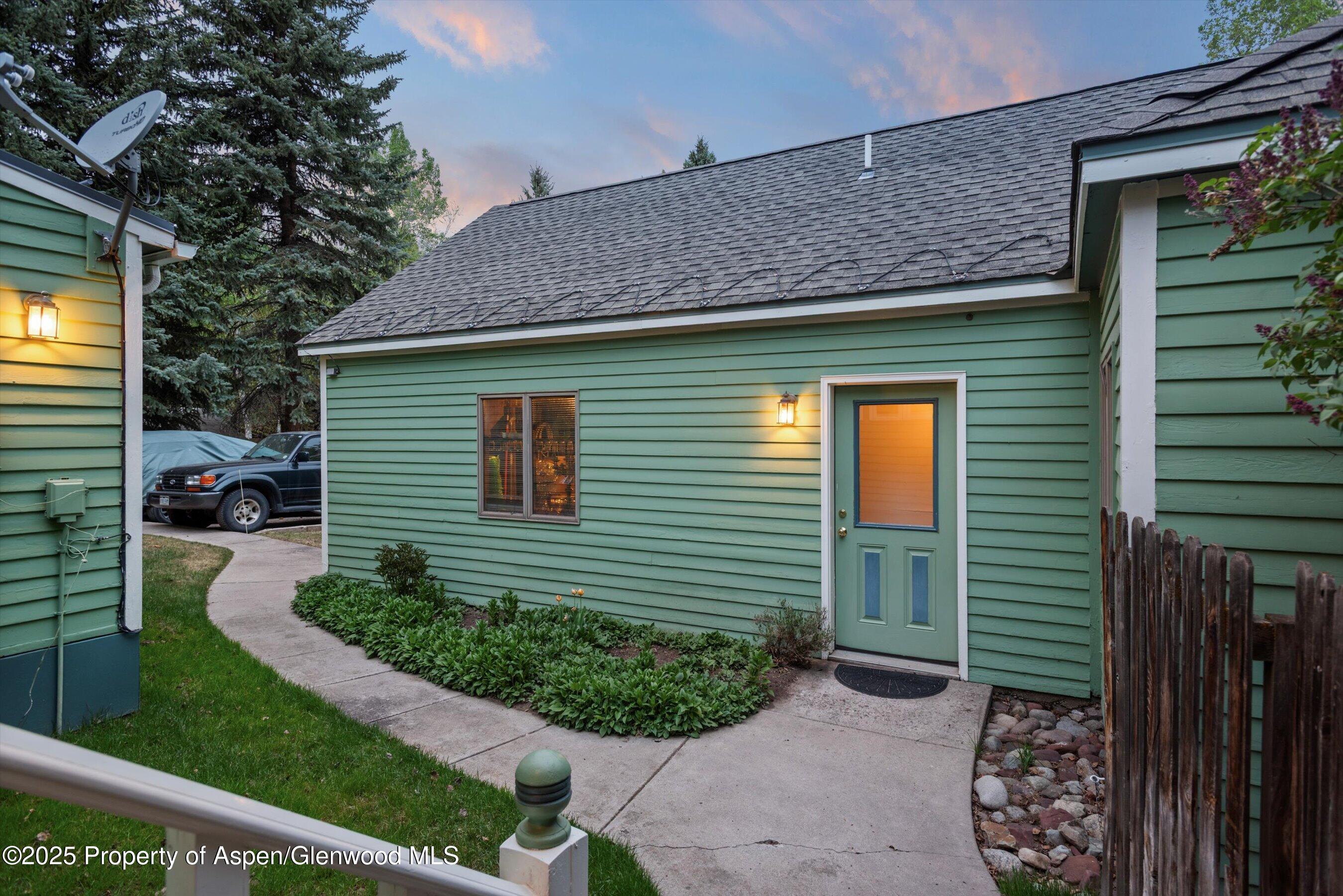 716 & 718 W Hallam Street Aspen CO 81611