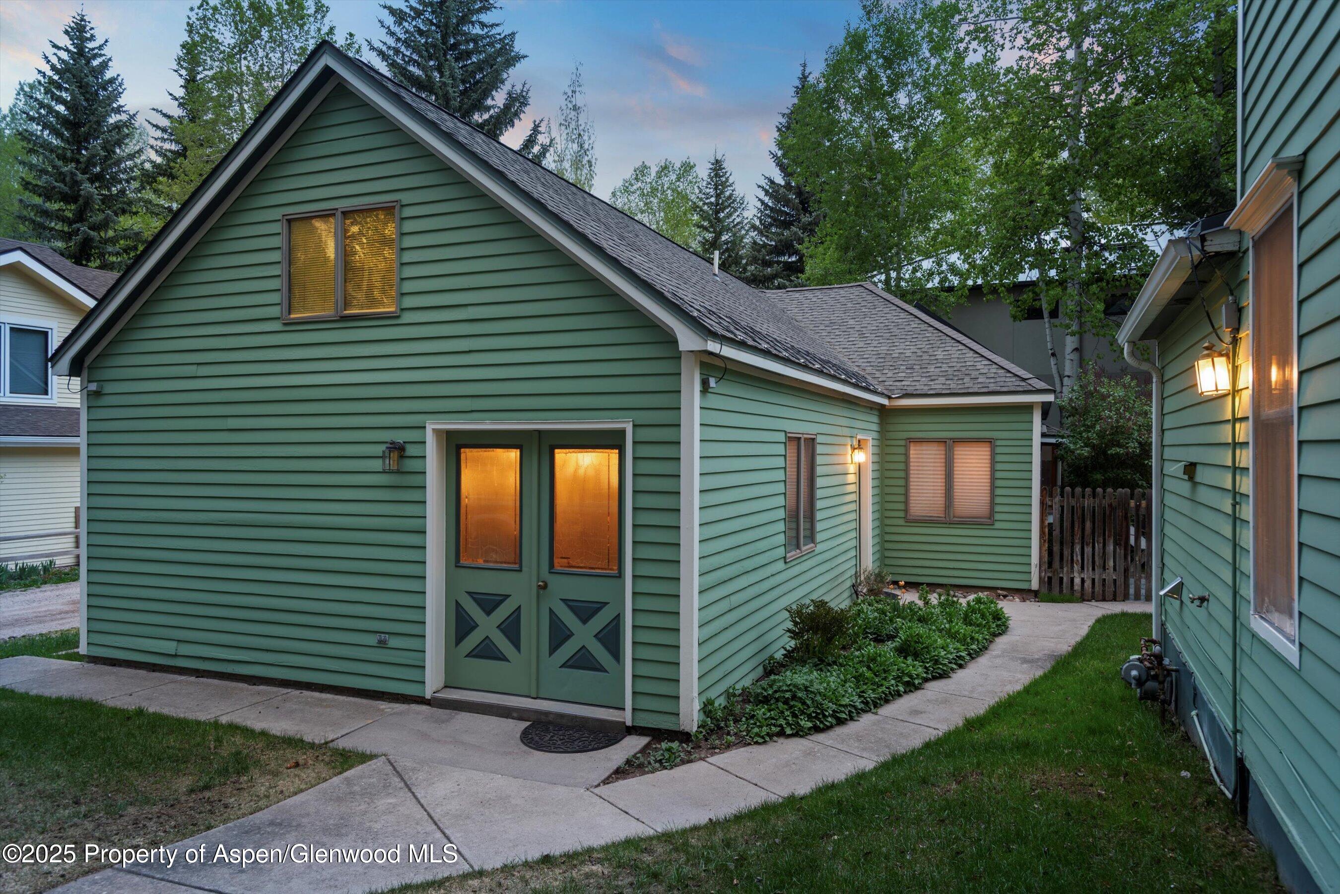716 & 718 W Hallam Street Aspen CO 81611