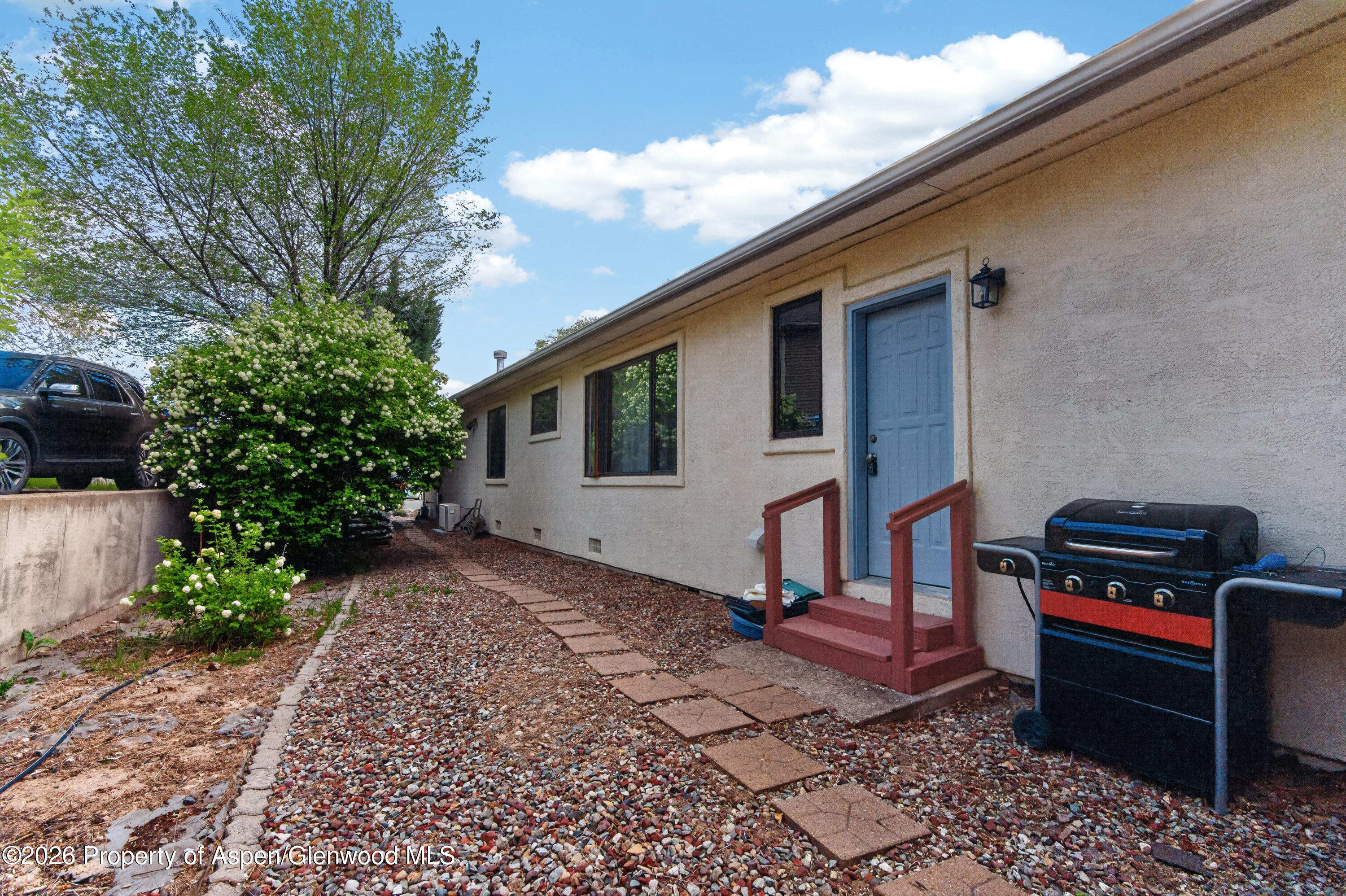 610 E 1st New Castle CO 81647