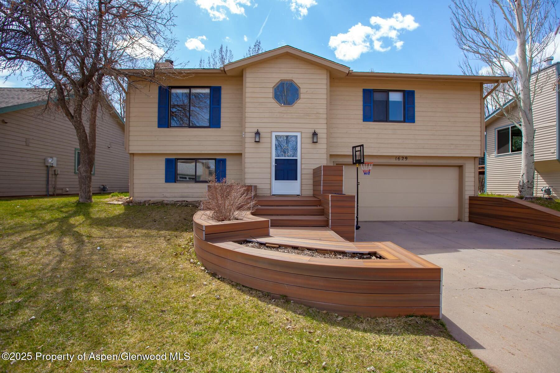 1629 Defiance Drive Carbondale CO 81623
