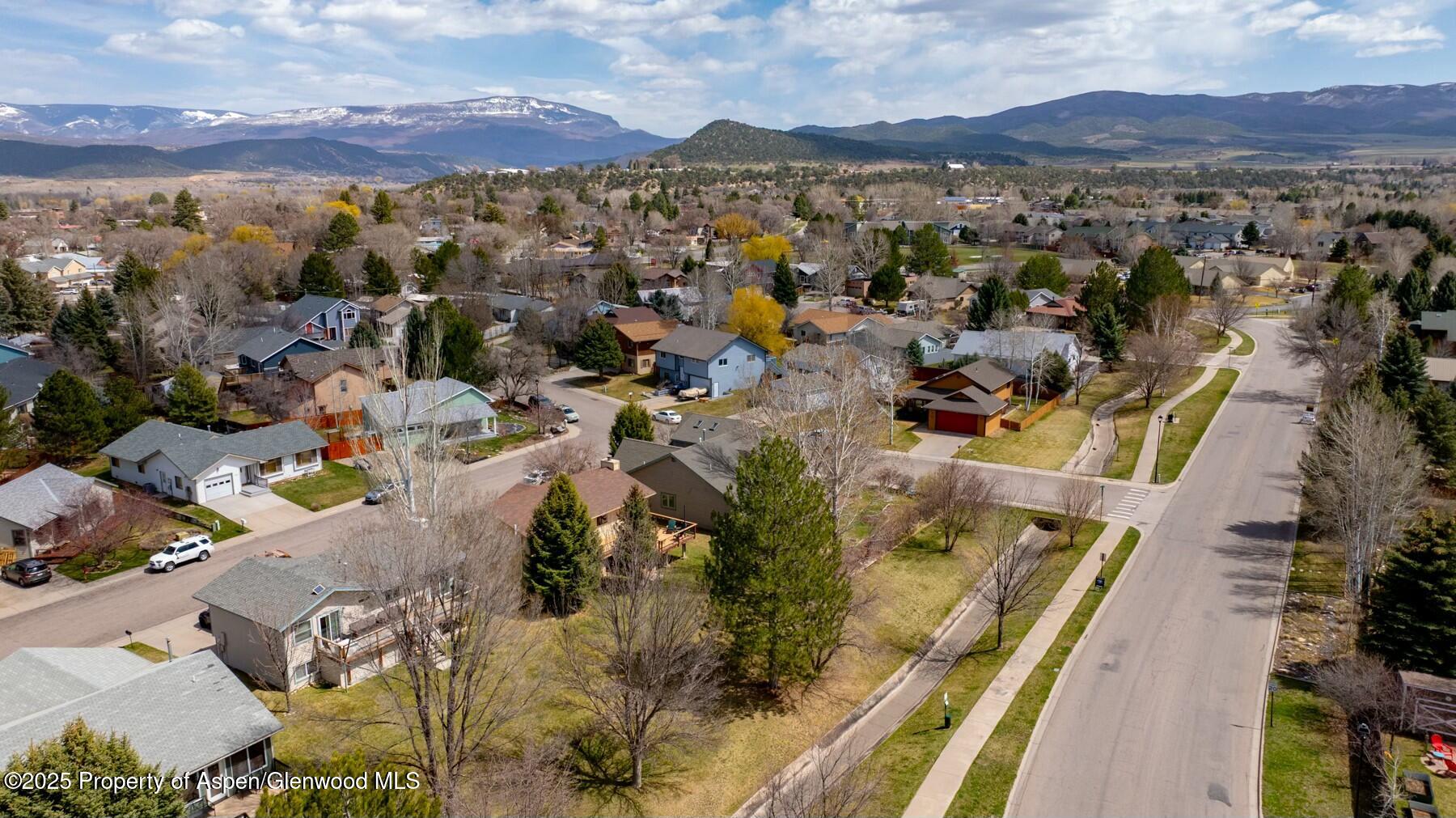1629 Defiance Drive Carbondale CO 81623