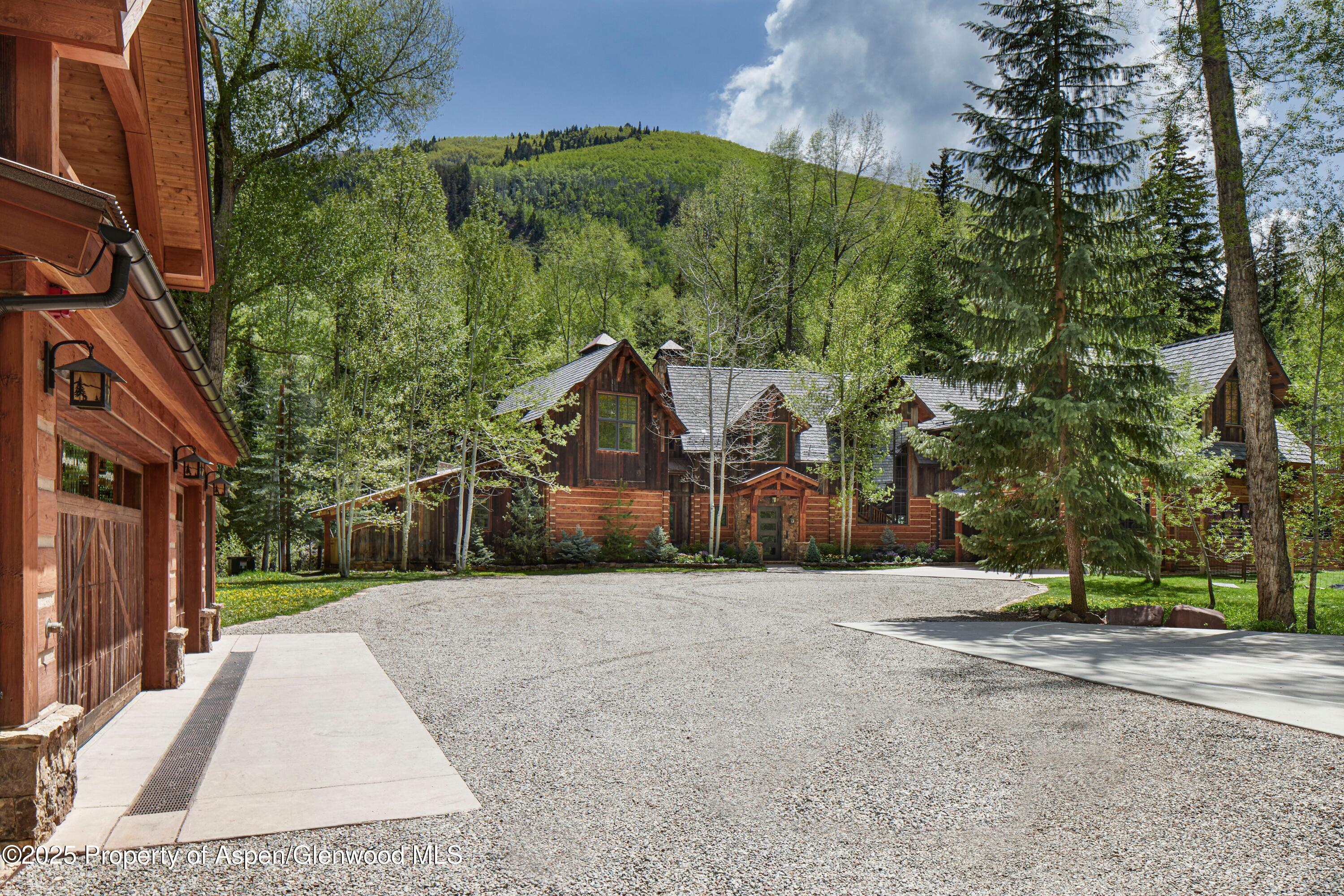143 N Conundrum Creek Road Aspen CO 81611