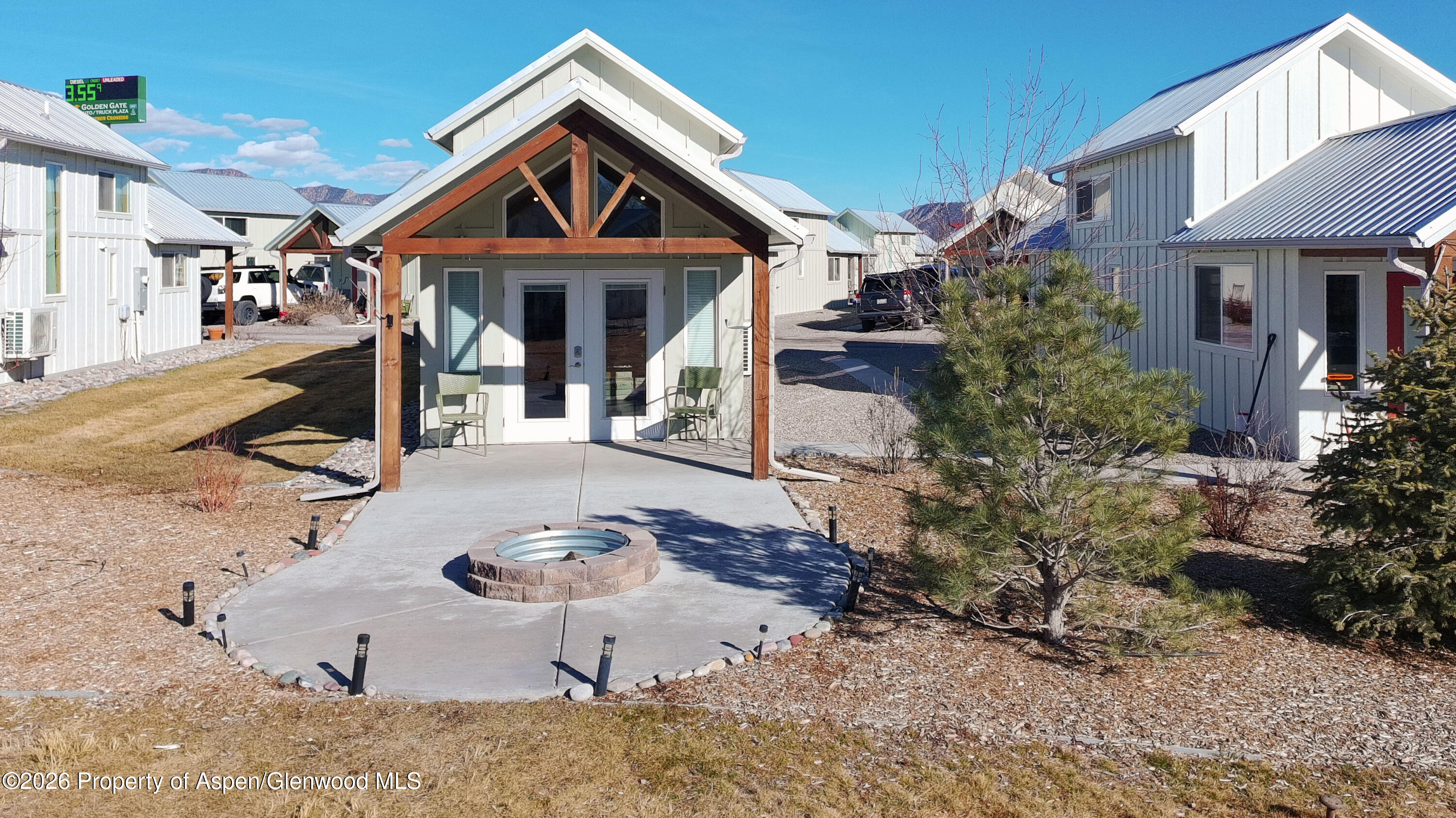 329 River Frontage Road Silt CO 81652