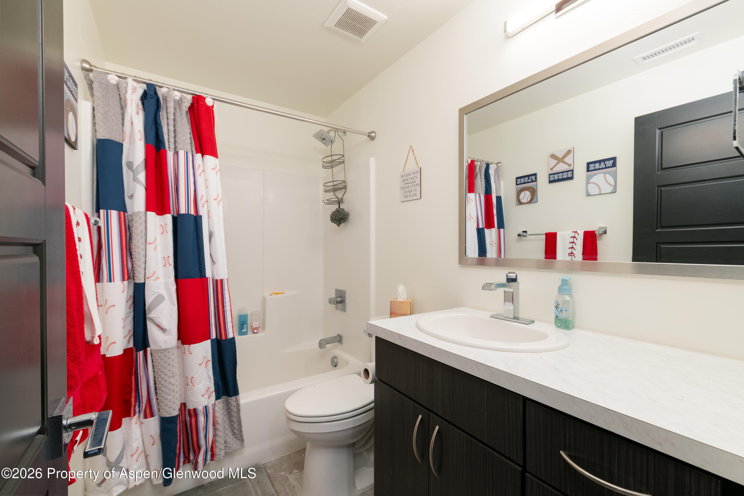 47 Willow View Way Parachute CO 81635