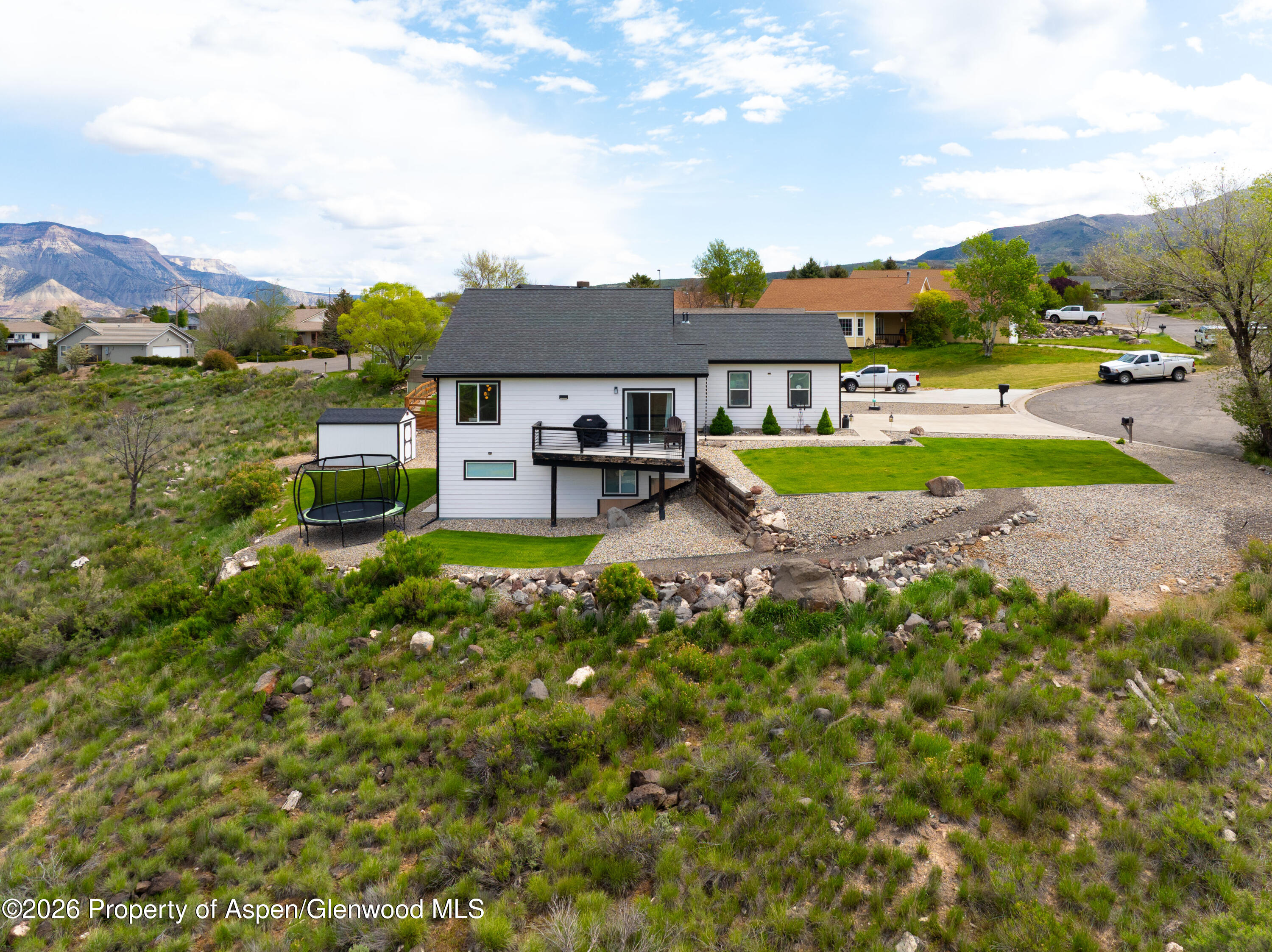 47 Willow View Way Parachute CO 81635