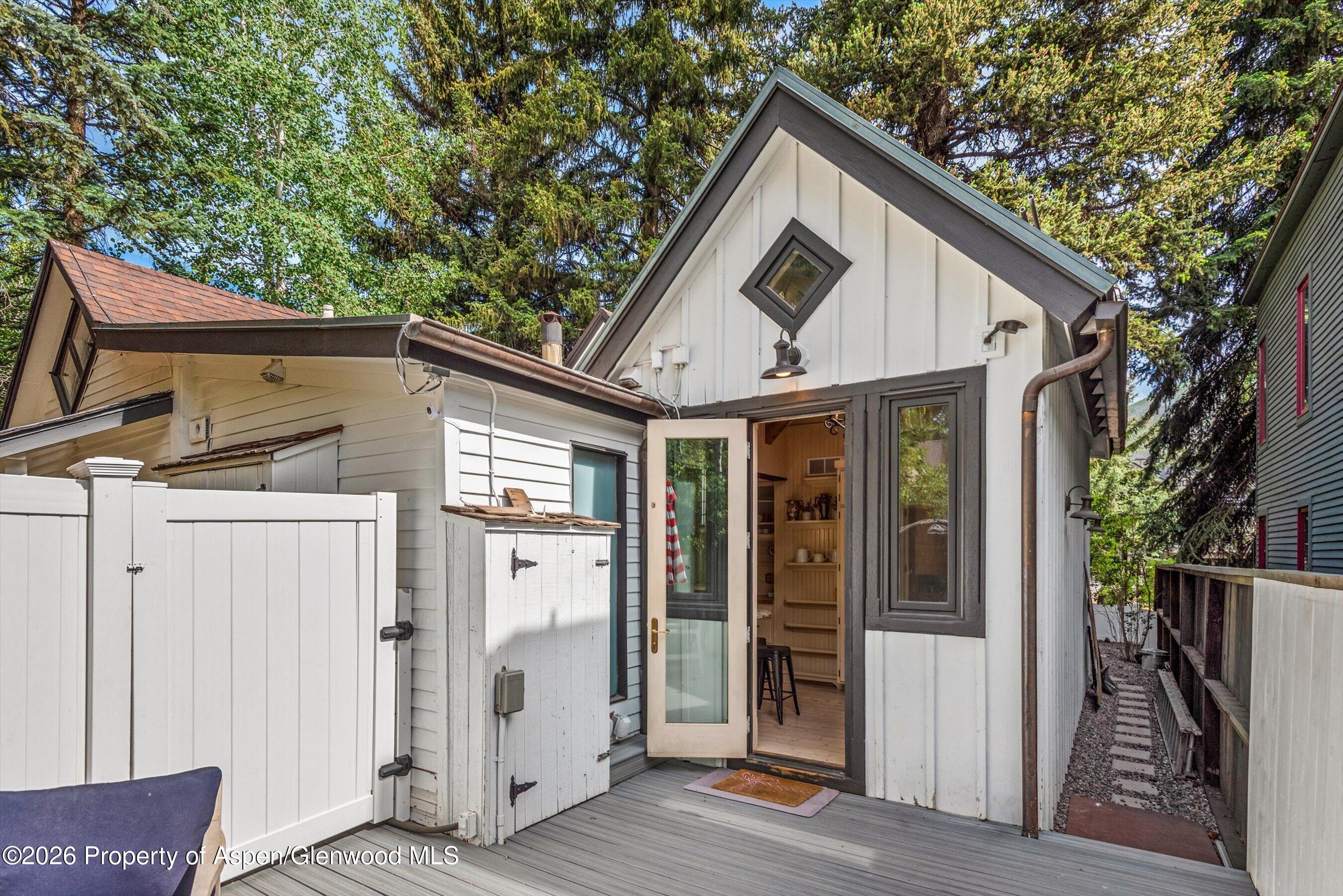 735 W Bleeker Street Aspen CO 81611