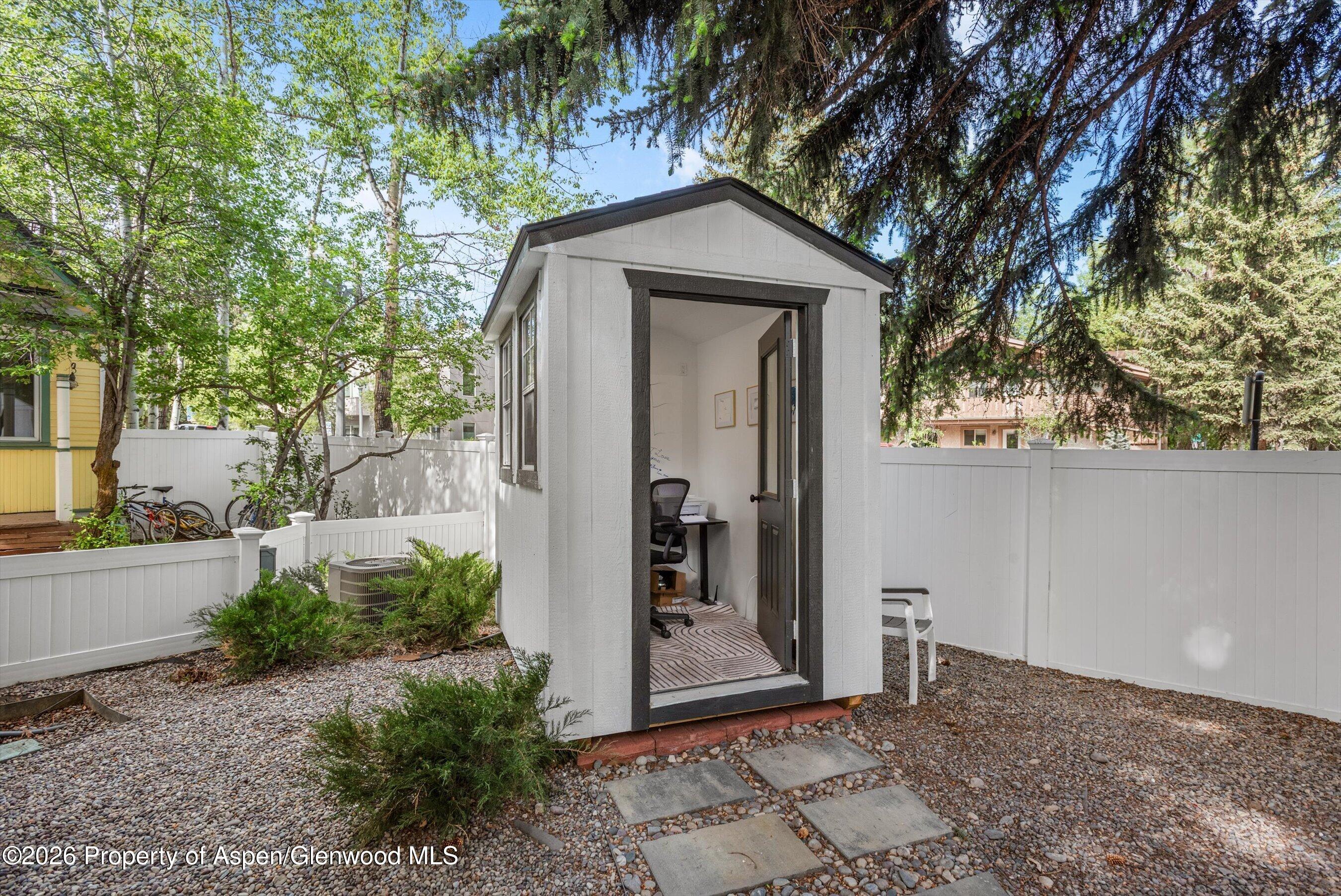 735 W Bleeker Street Aspen CO 81611