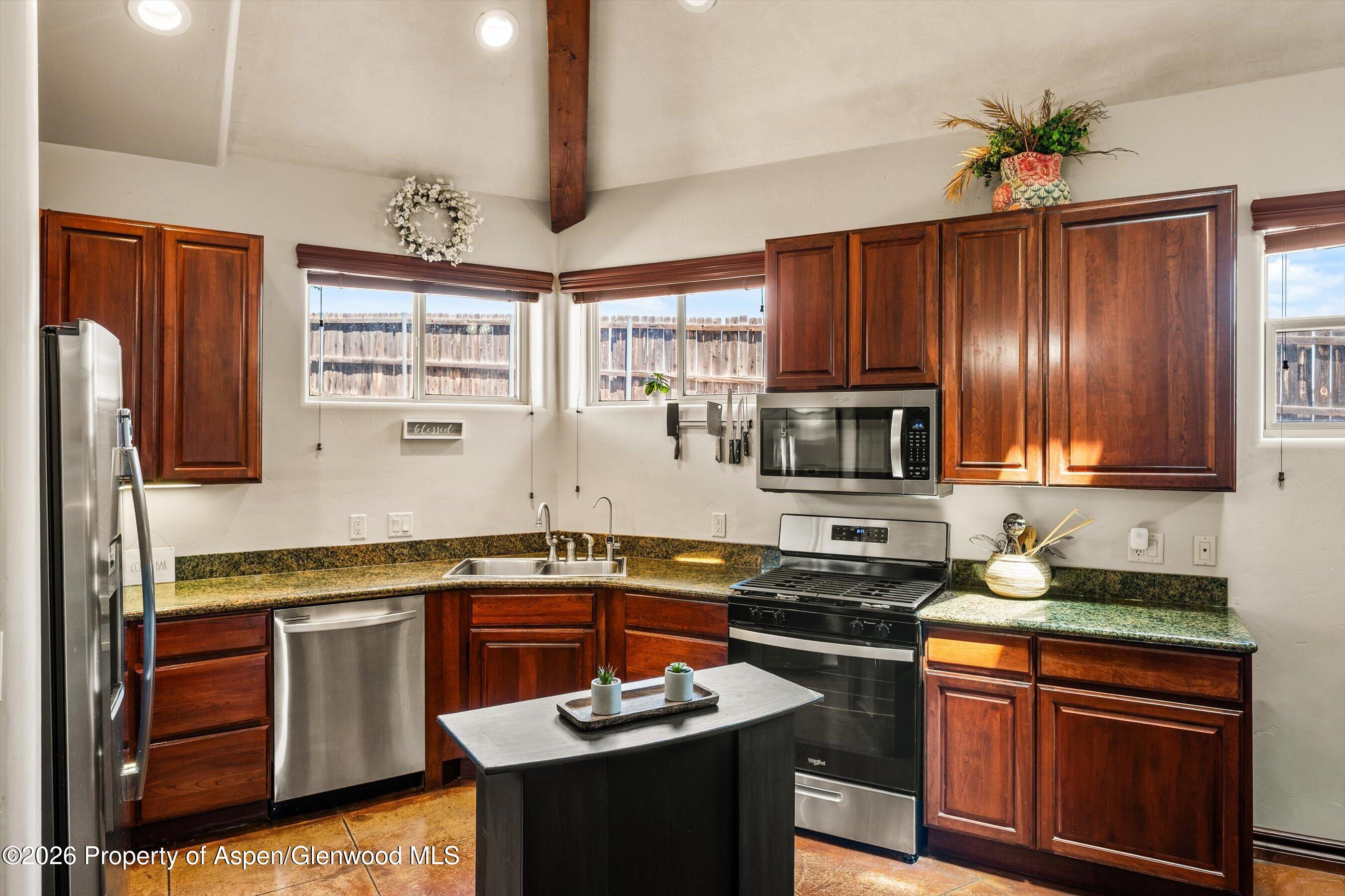1460 Dogwood Drive Rifle CO 81650