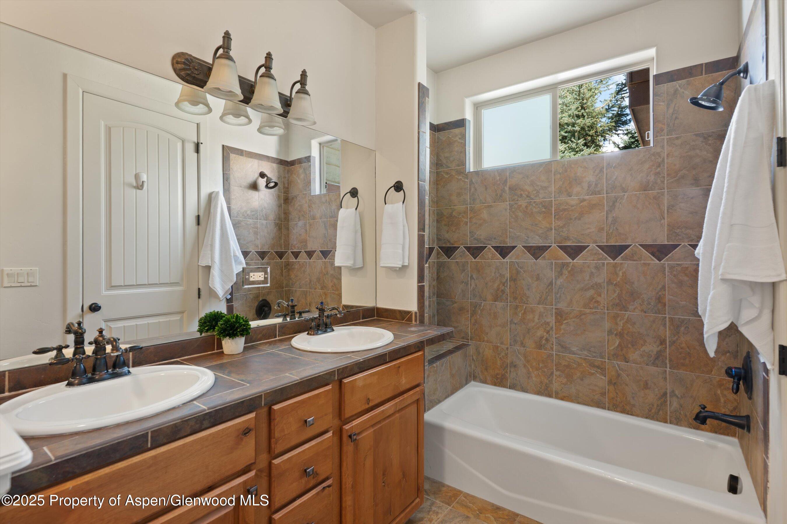 200 Whitehorse Drive New Castle CO 81647