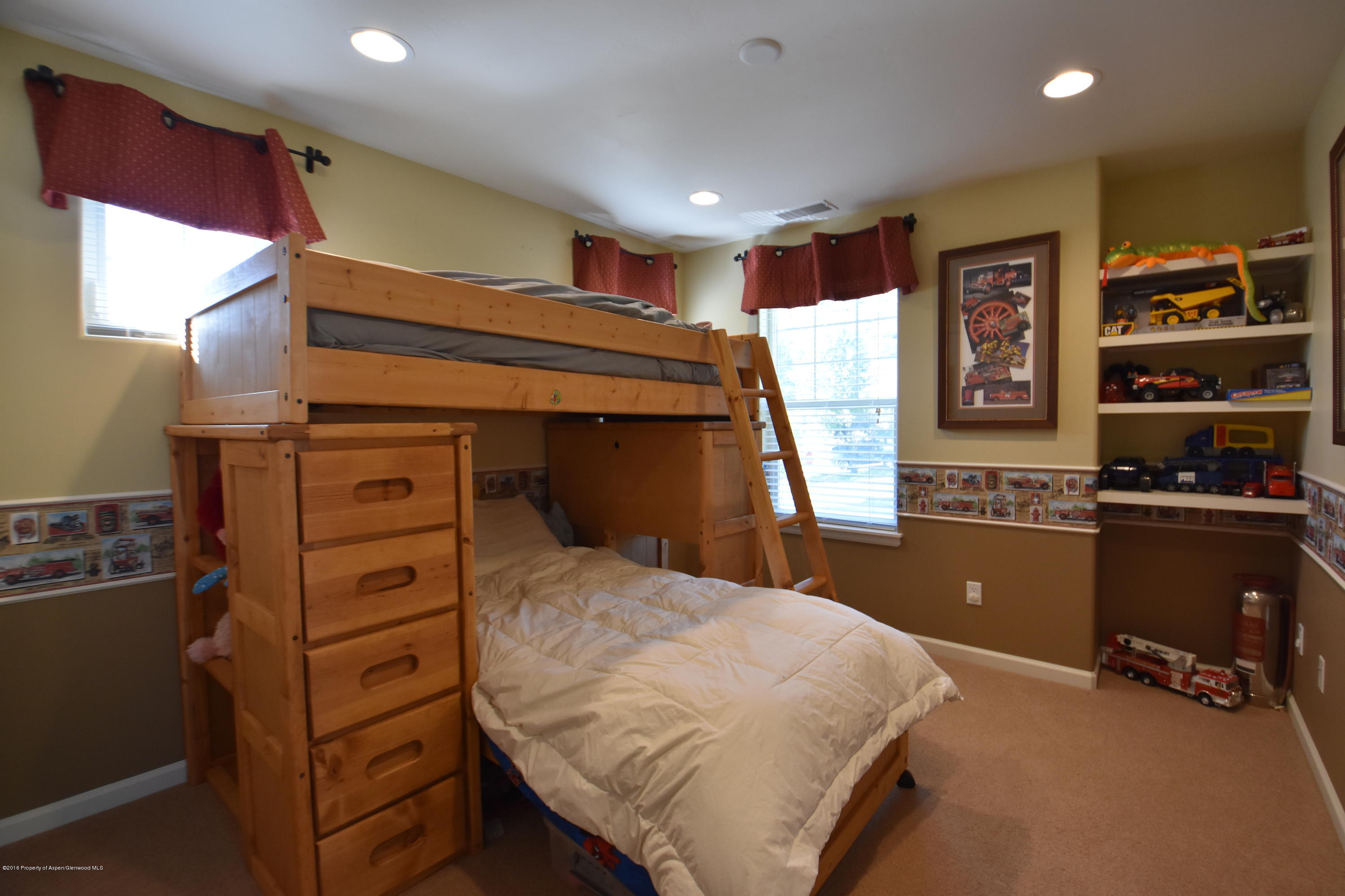 118 Carson Court New Castle CO 81647