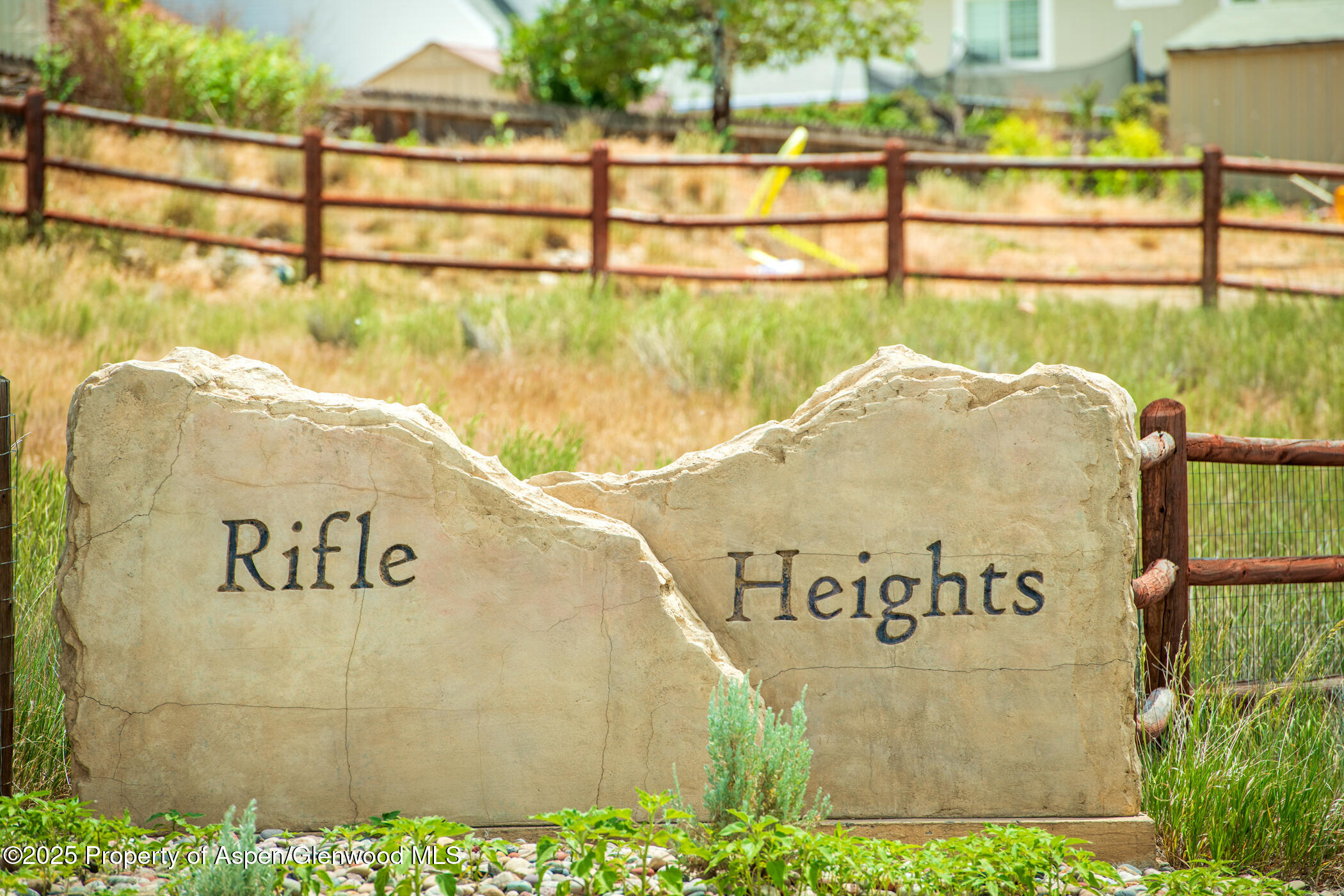 1429 Munro Avenue Rifle CO 81650