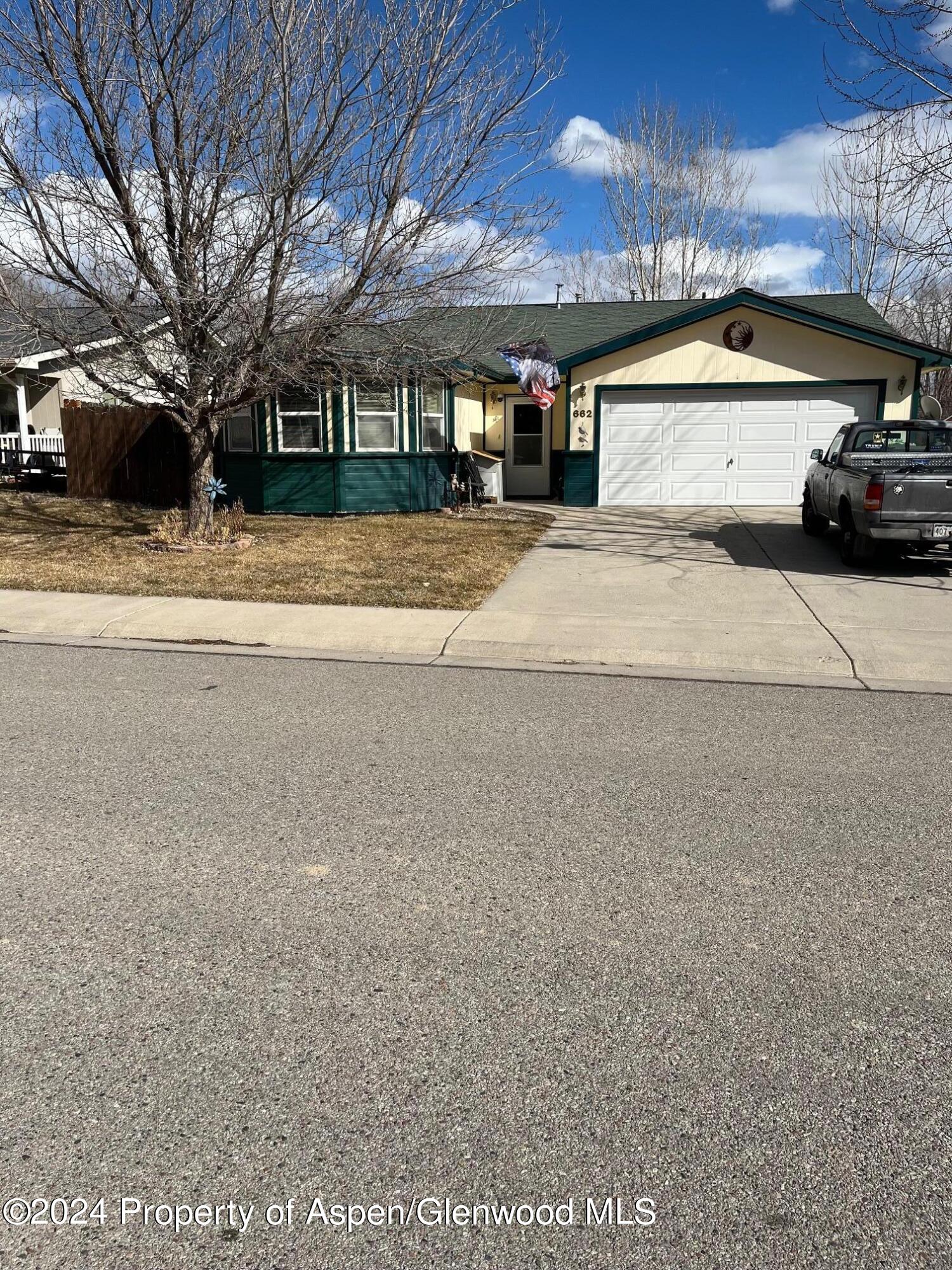 662 Evergreen Road Silt CO 81652