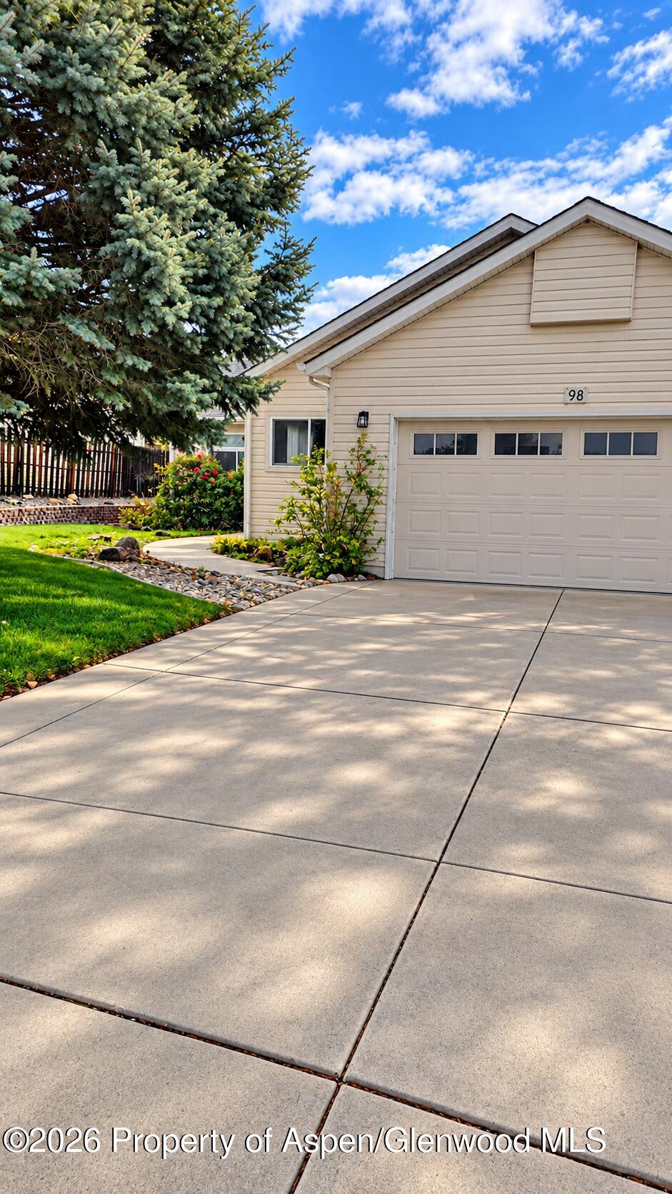 98 Ponderosa Circle Parachute CO 81635