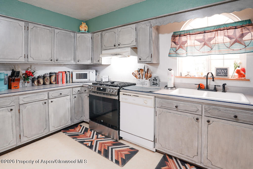 7531 High Mesa Road Olathe CO 81425