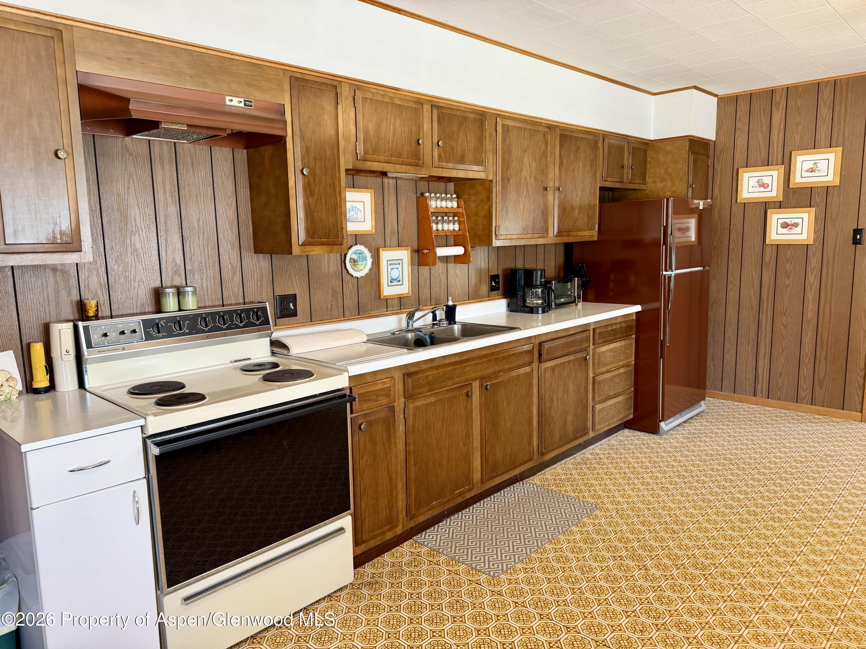 535 4th Street Meeker CO 81641