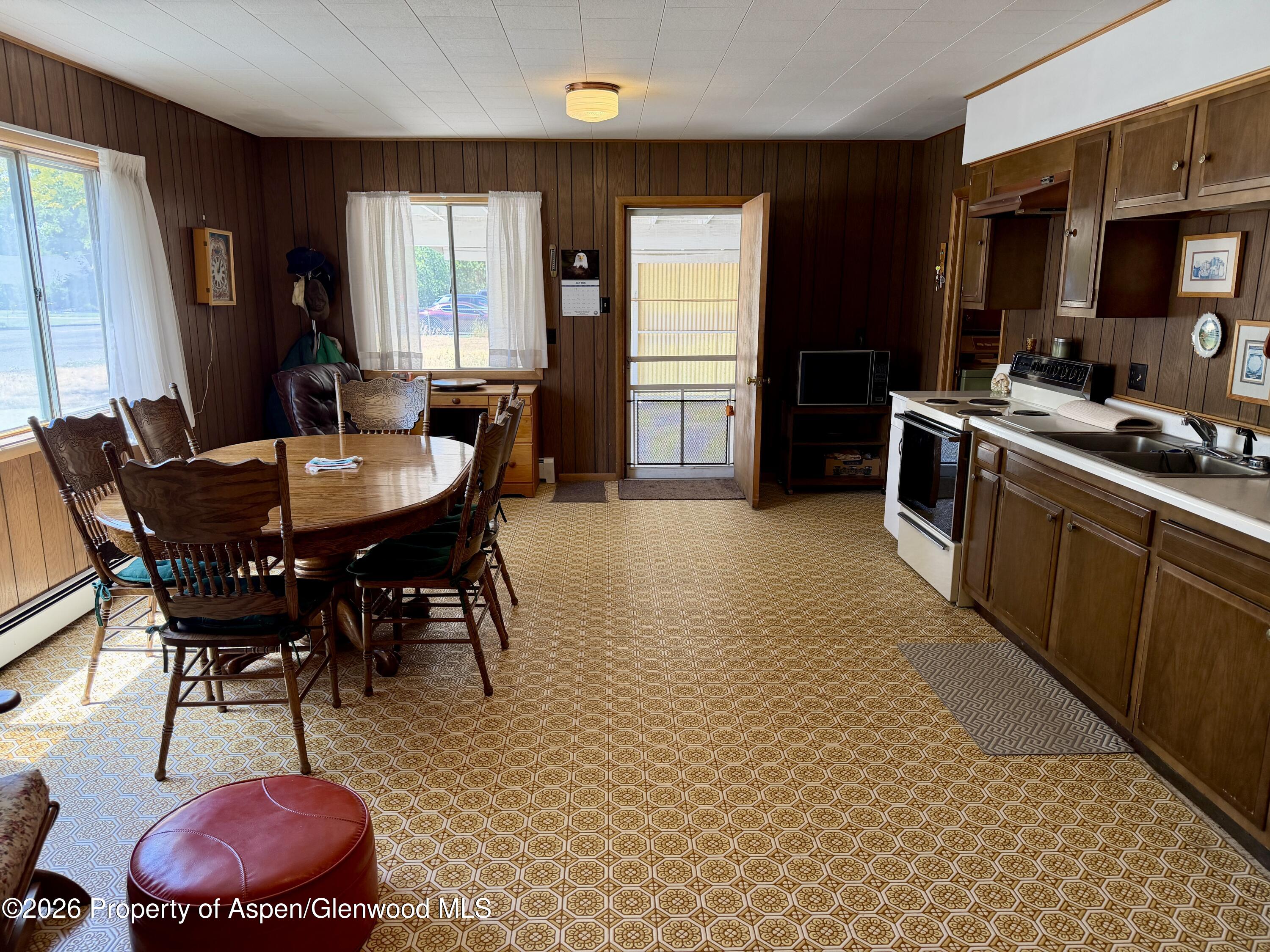 535 4th Street Meeker CO 81641
