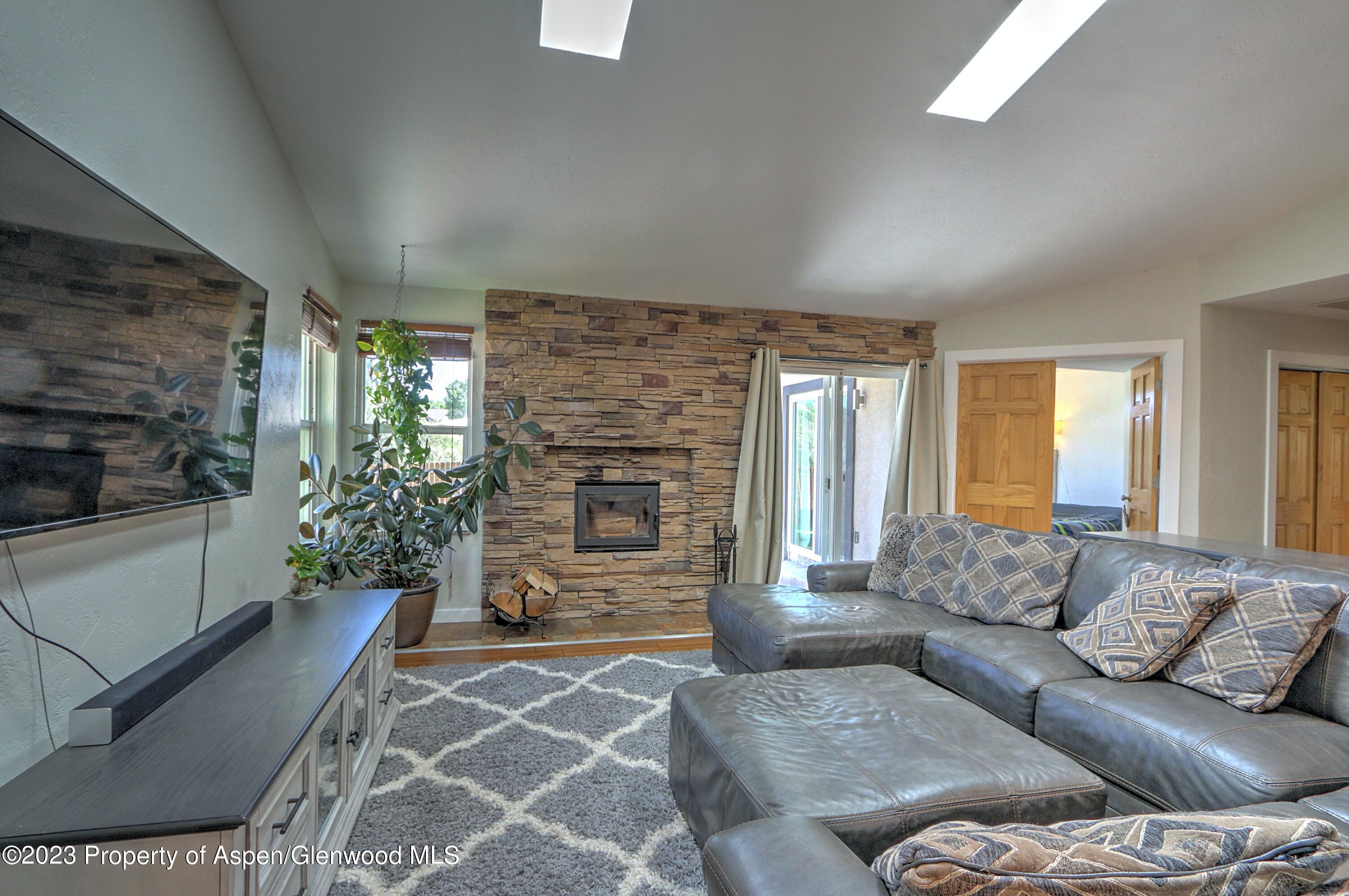 25 Hackberry Lane Parachute CO 81635
