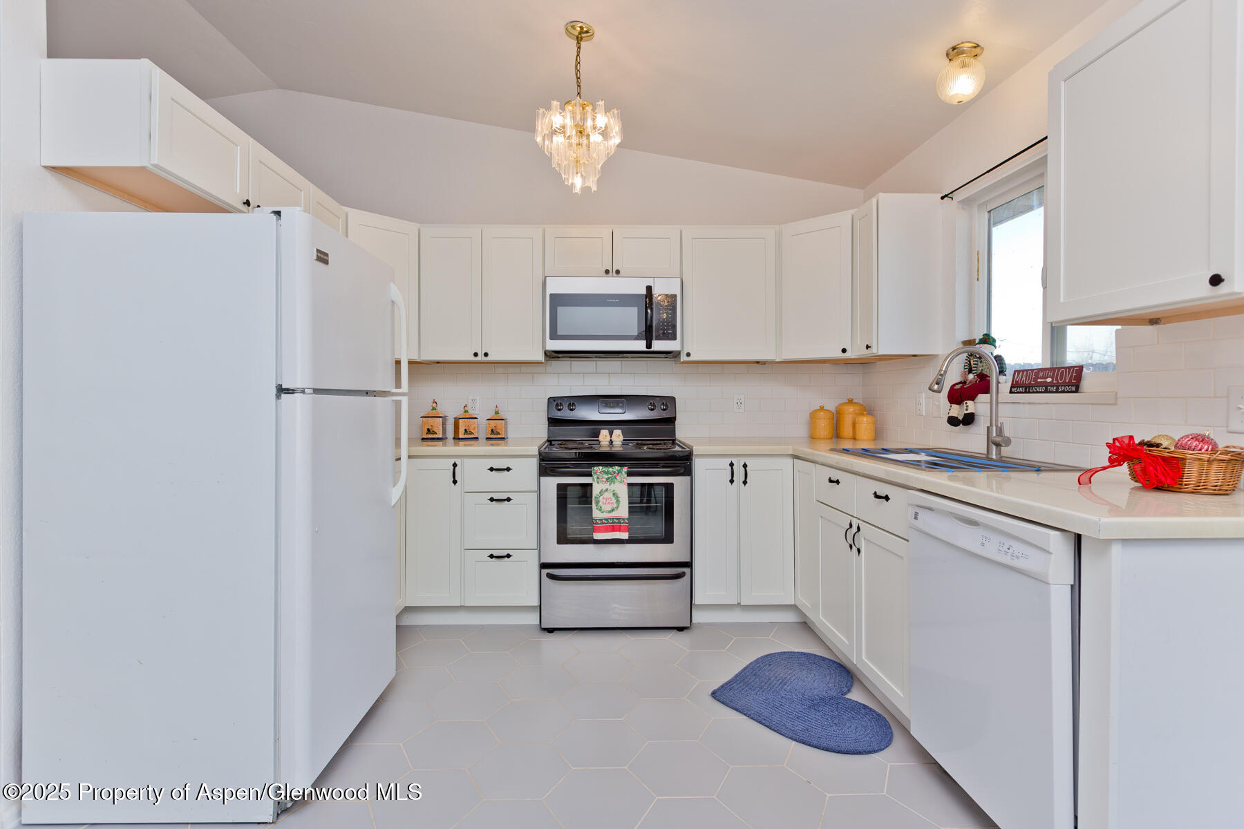 2772 1/2 Hartford Court Grand Junction CO 81503