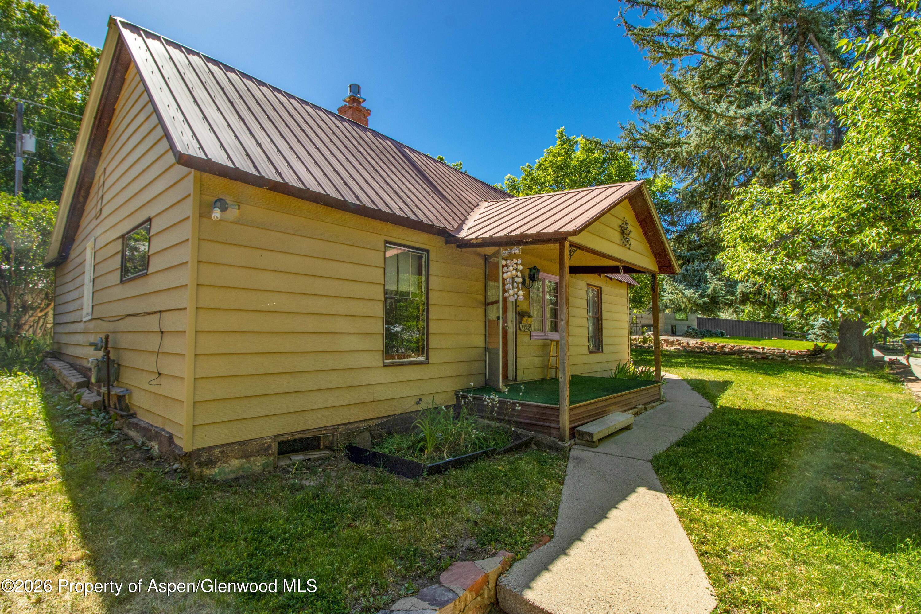 1122 Blake Avenue Glenwood Springs CO 81601
