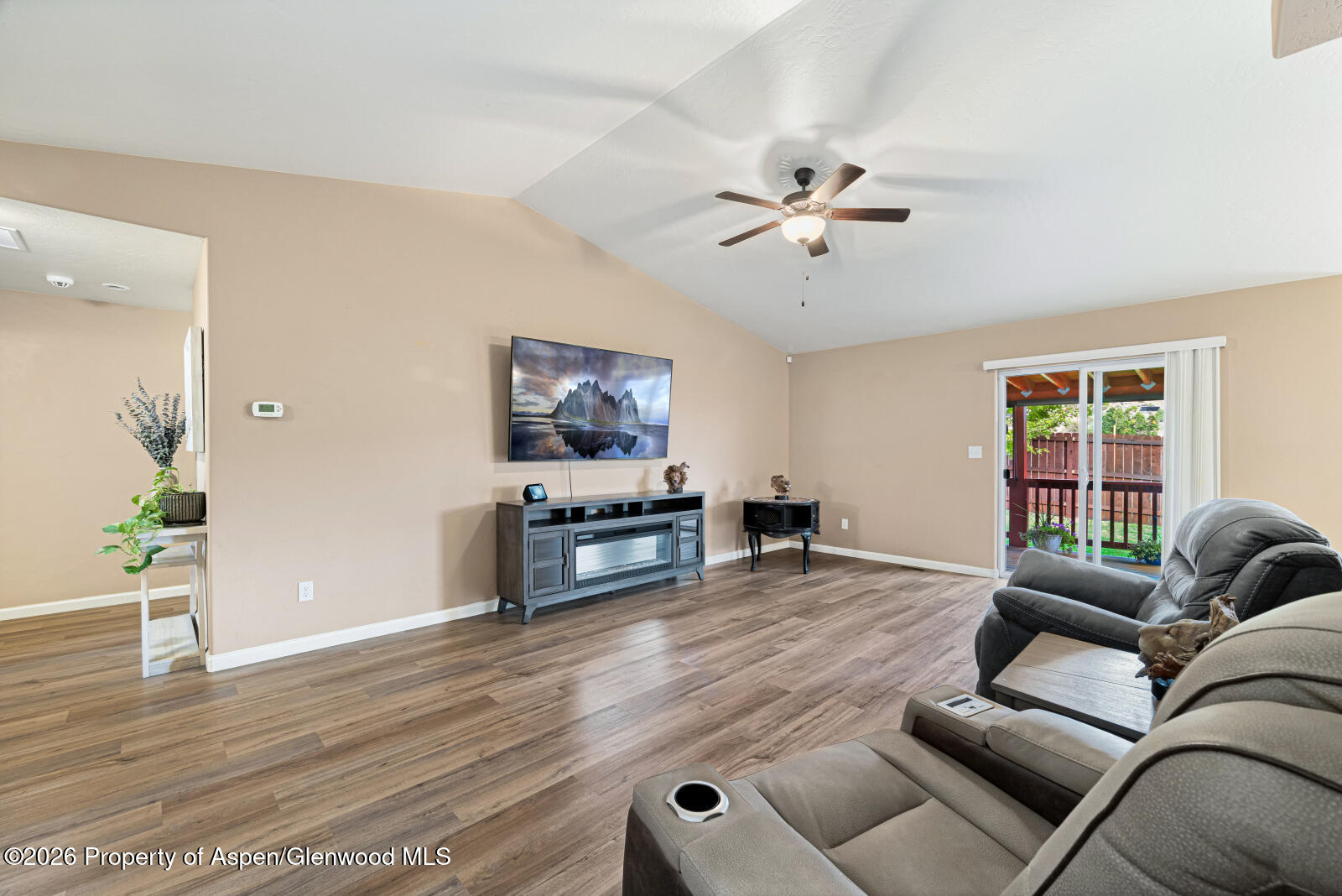 278 Grullo Lane Silt CO 81652