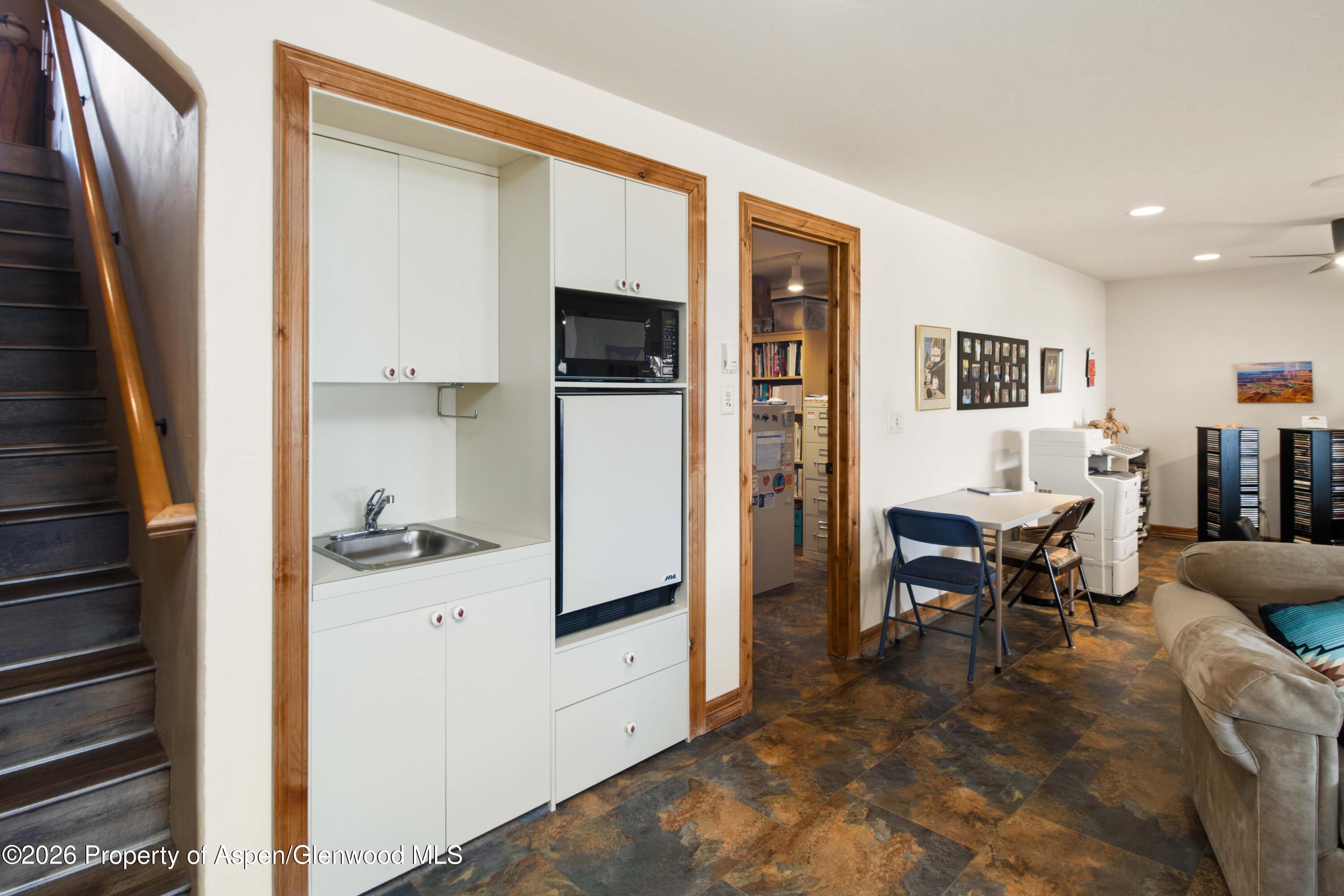 71 River View Place Parachute CO 81635