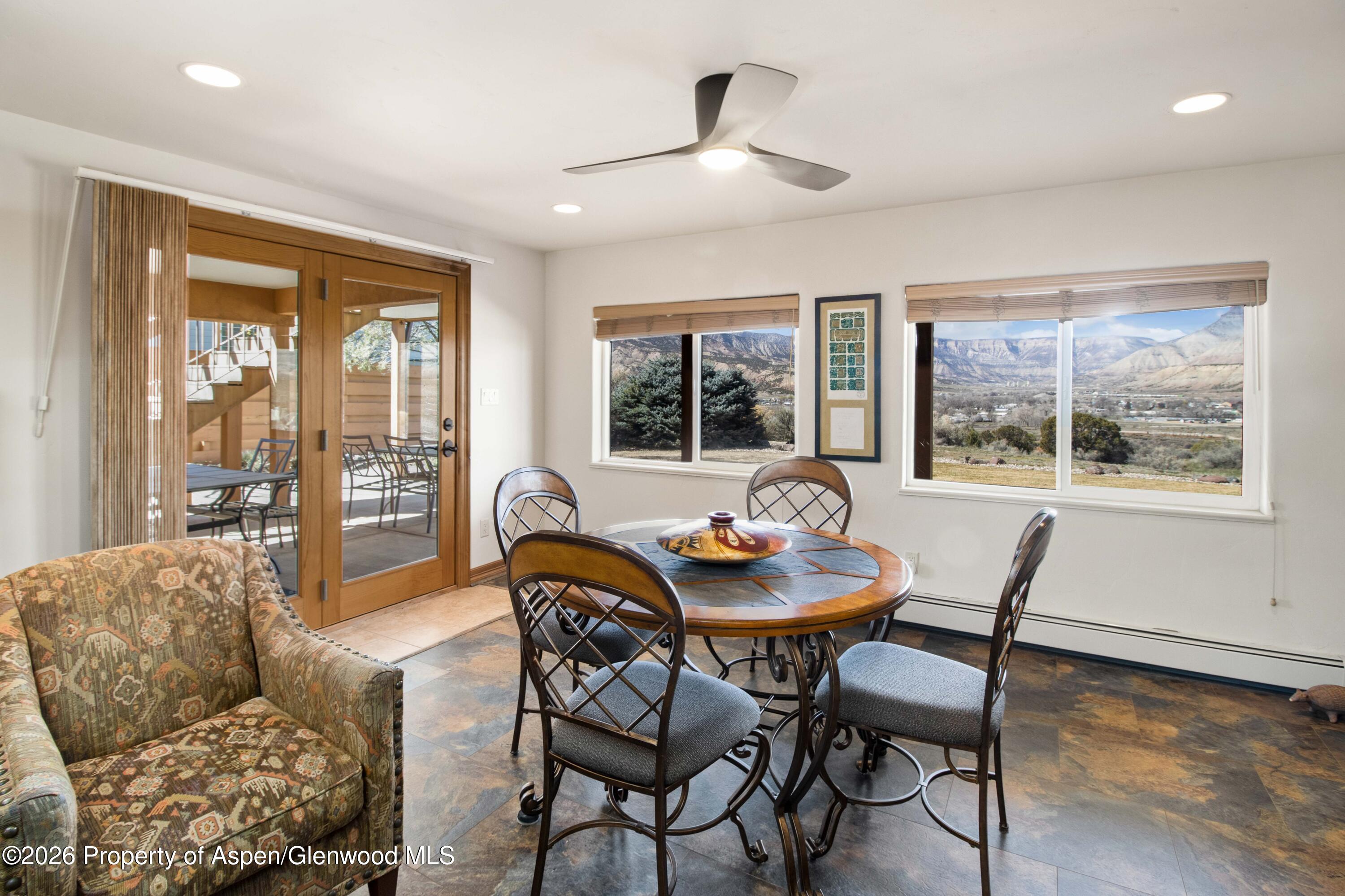 71 River View Place Parachute CO 81635