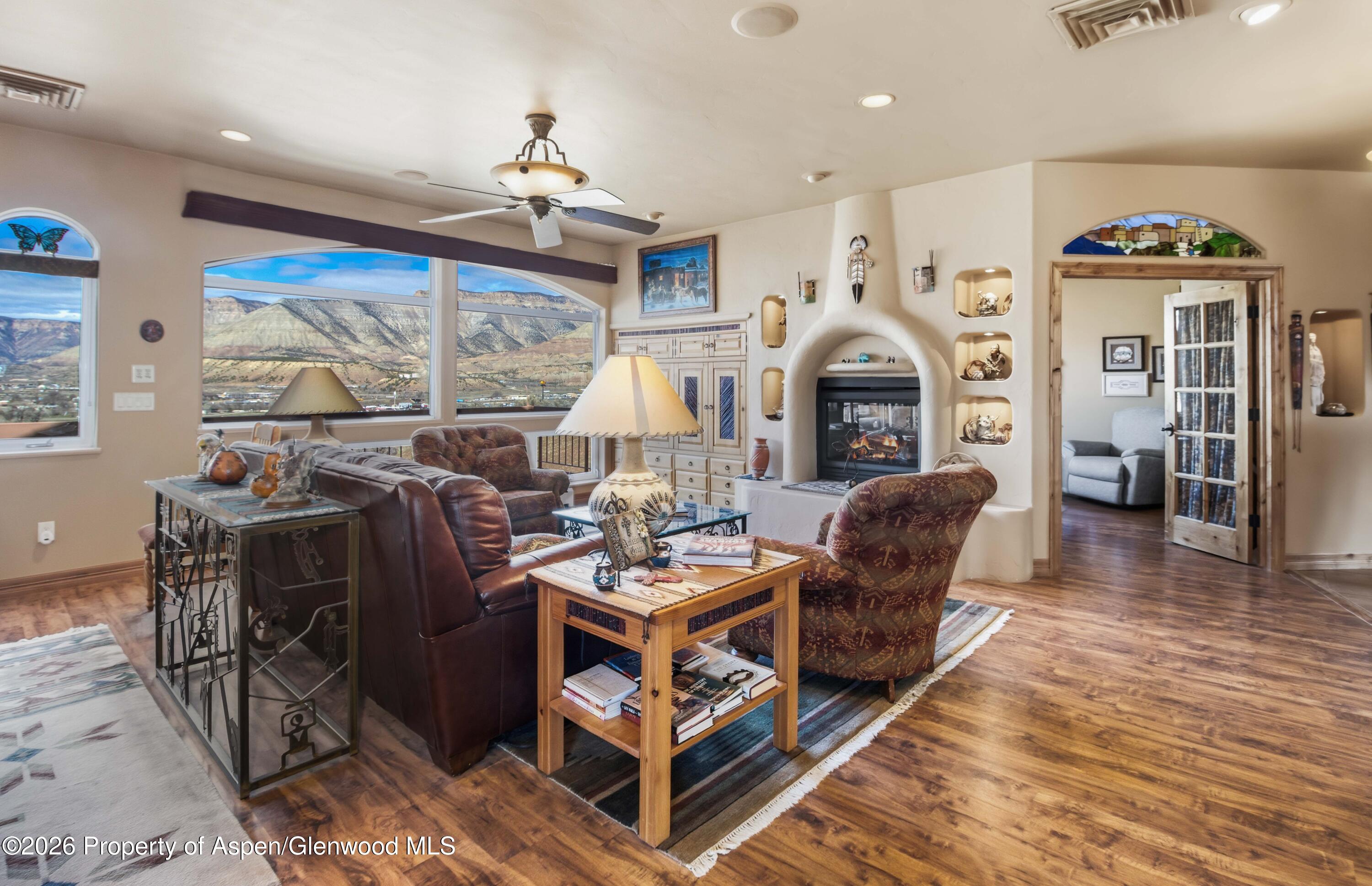 71 River View Place Parachute CO 81635