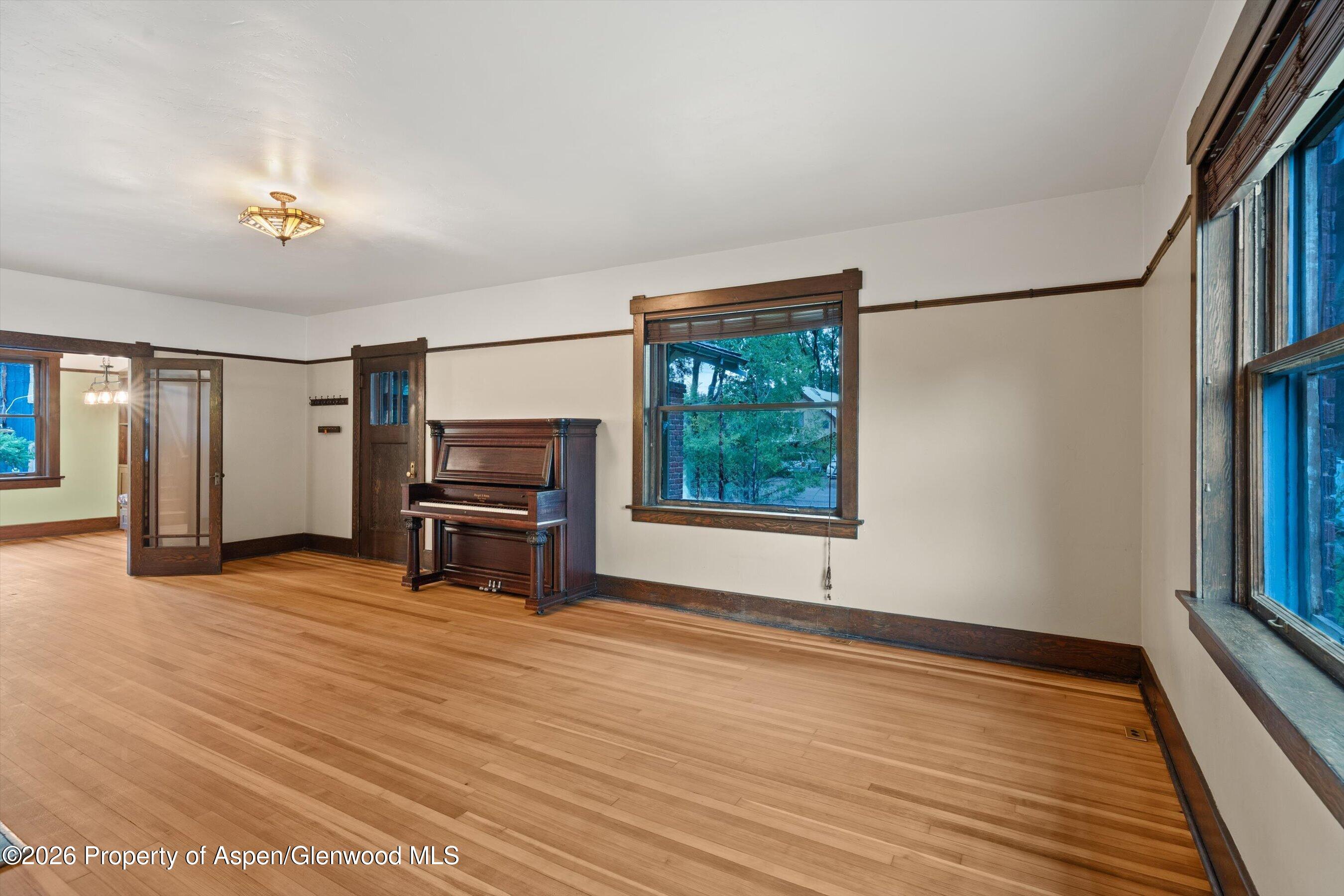 275 S 4th Street Carbondale CO 81623