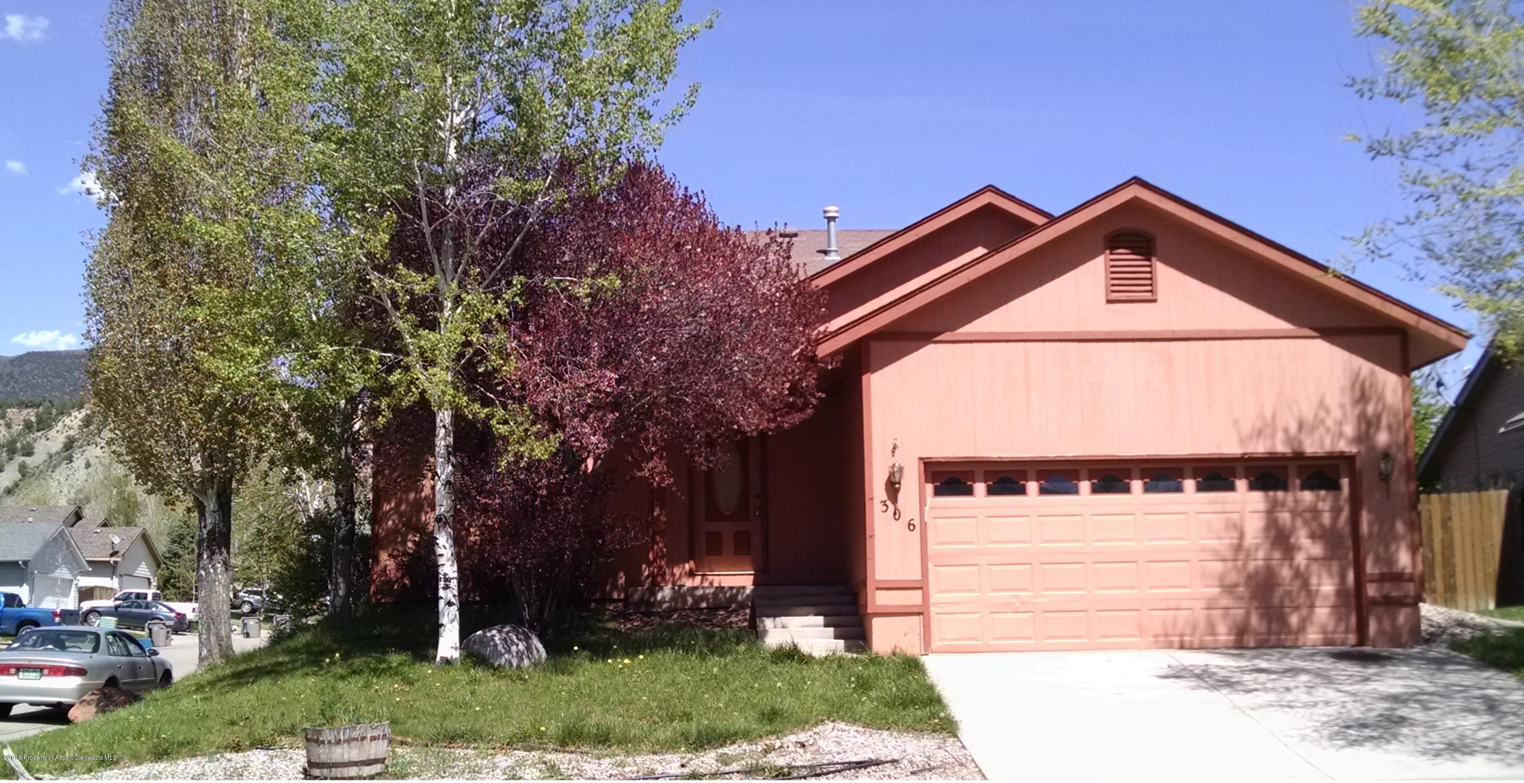 306 Dragonroot Drive New Castle CO 81647
