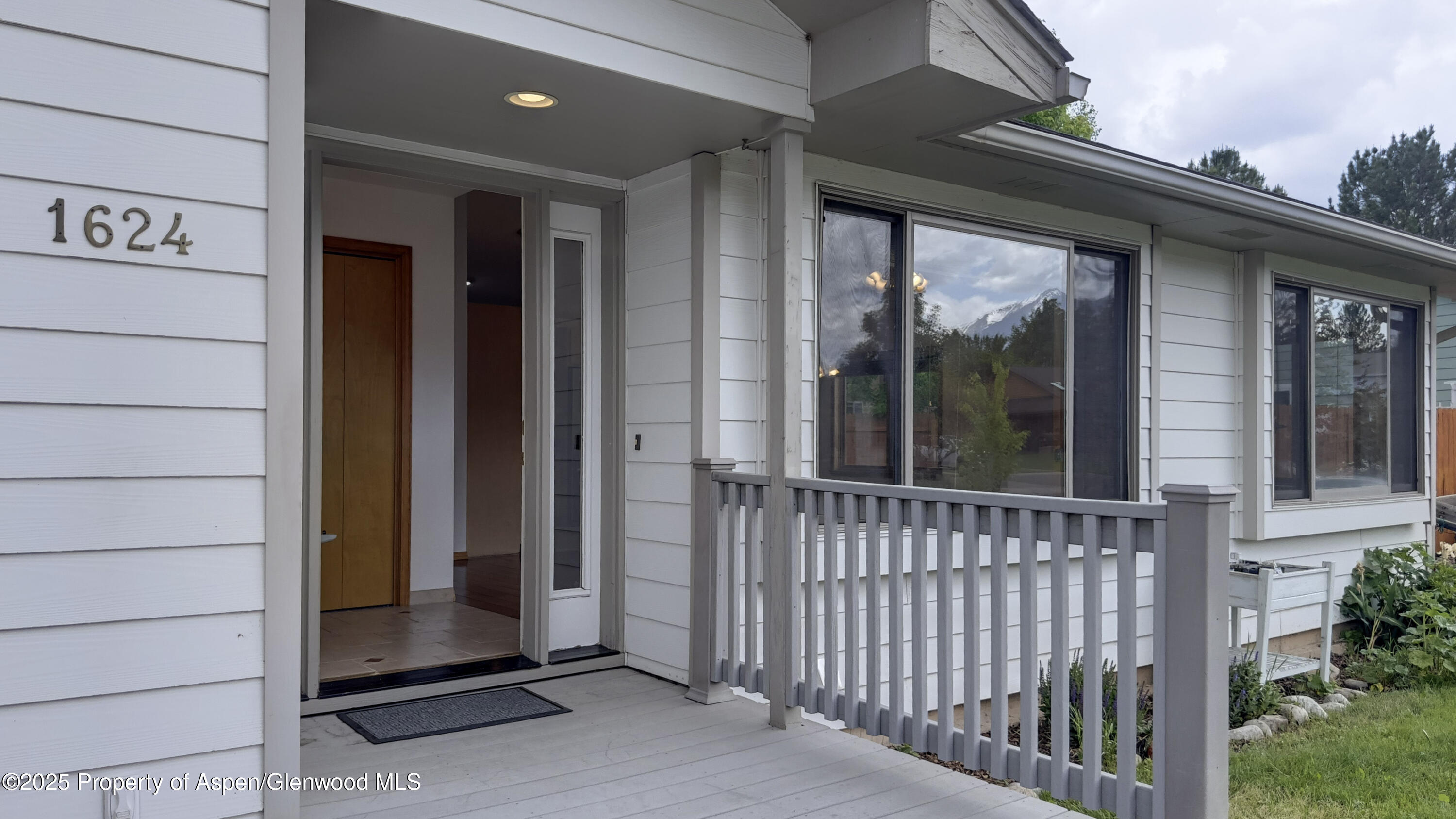 1624 Defiance Drive Carbondale CO 81623