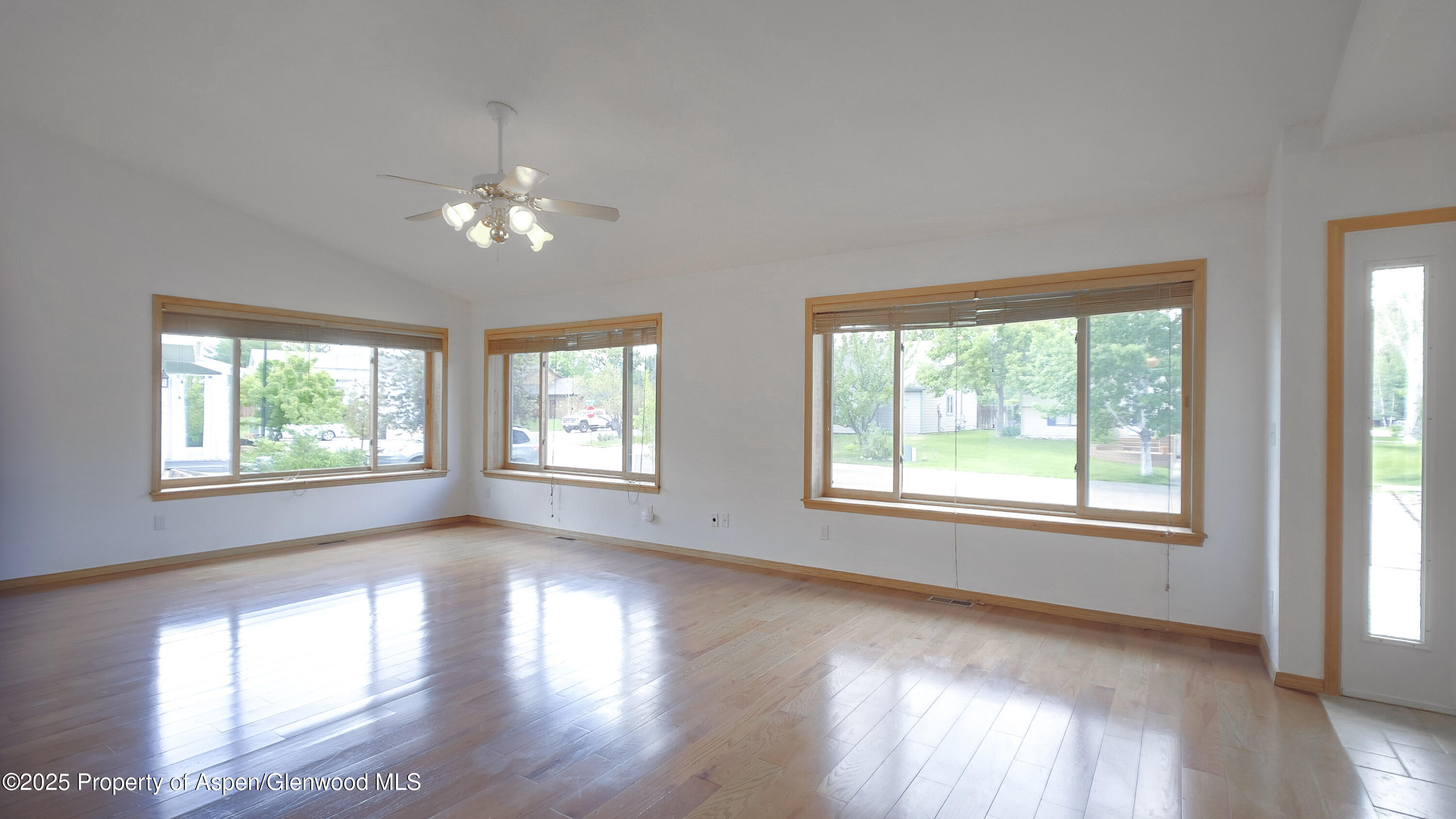 1624 Defiance Drive Carbondale CO 81623