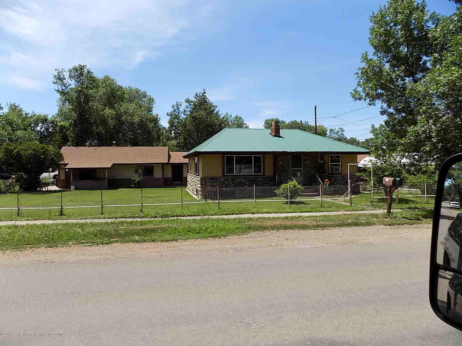 165 S 8th Street Carbondale CO 81623