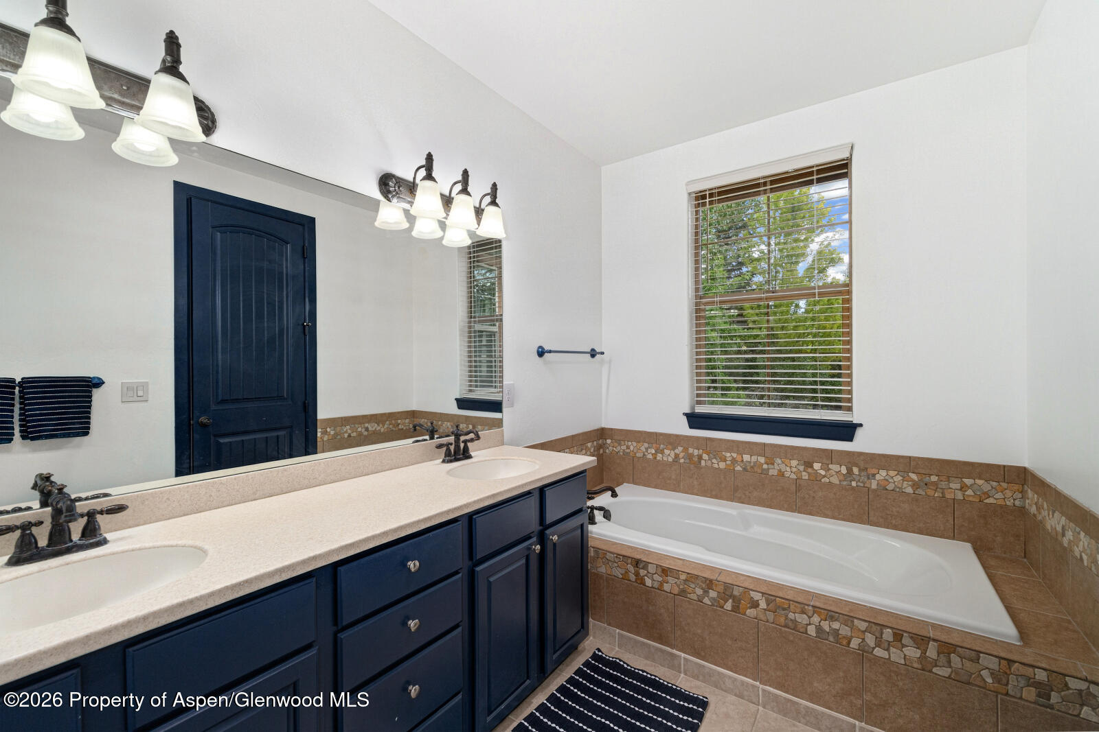 111 White Horse Drive New Castle CO 81647