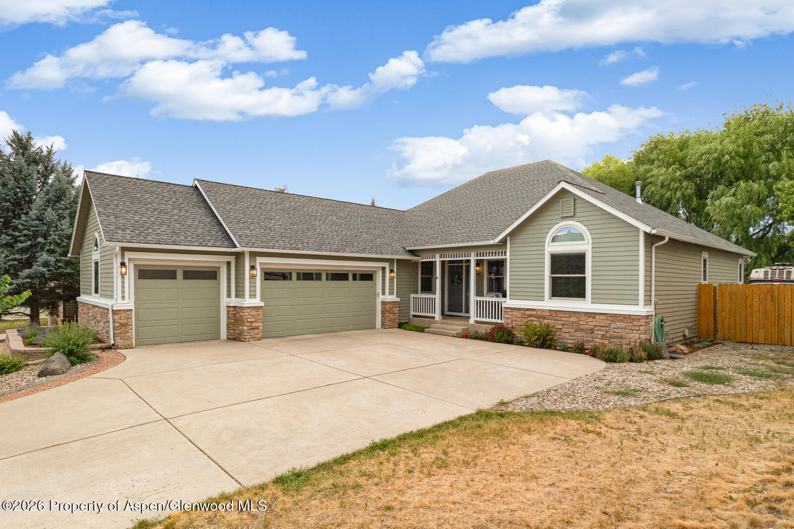 708 N Wildhorse Drive New Castle CO 81647