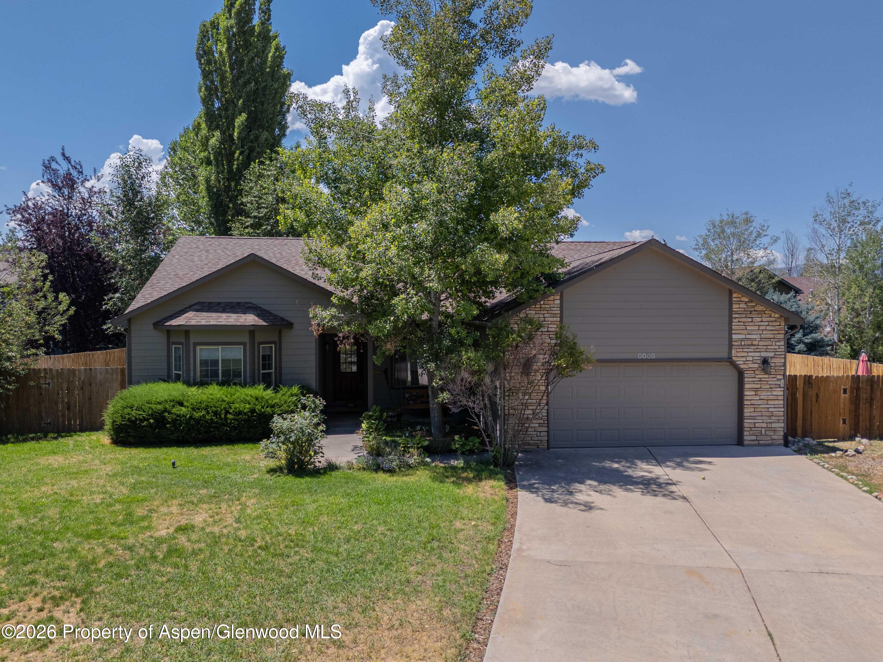 8 Stagecoach Lane Carbondale CO 81623