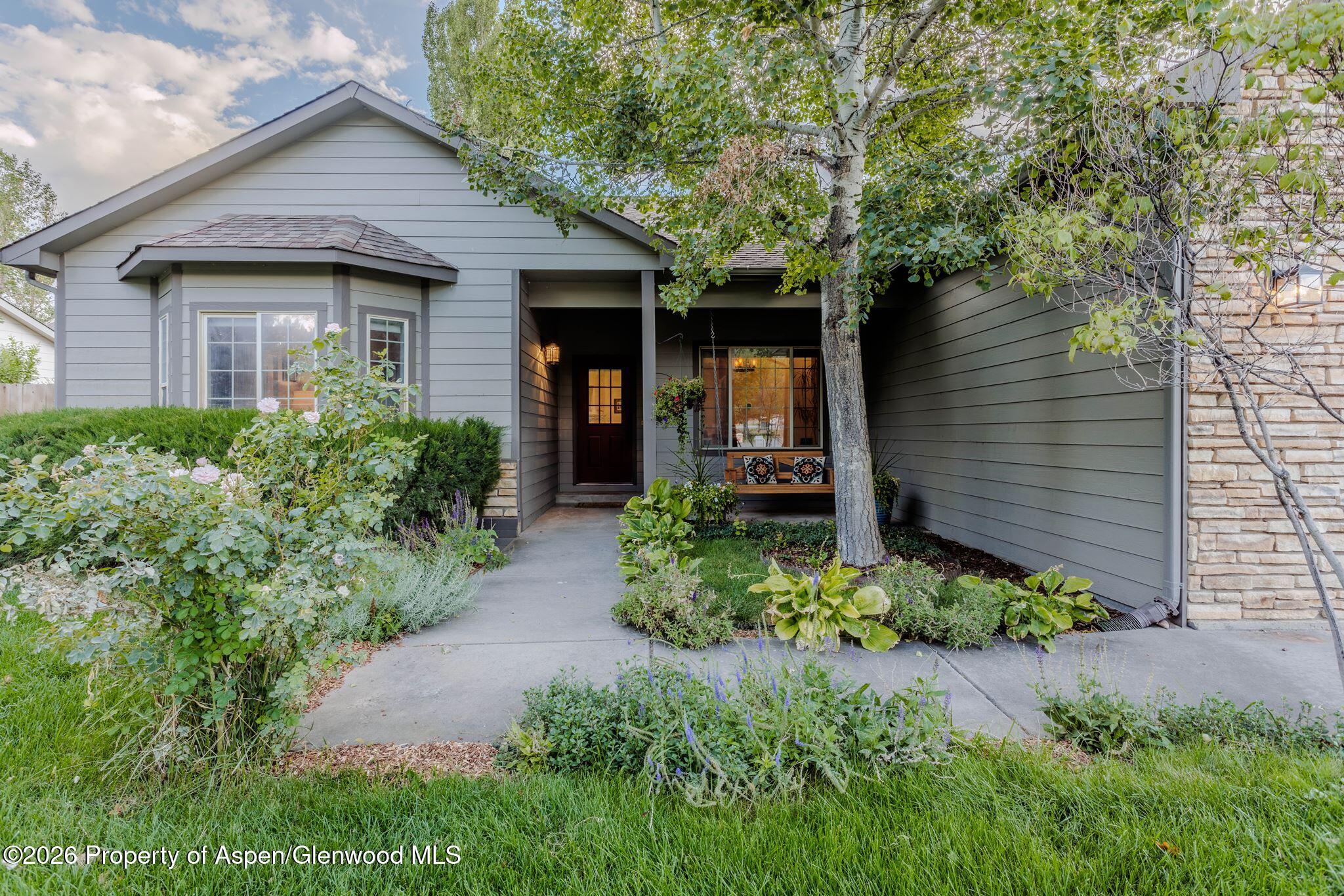 8 Stagecoach Lane Carbondale CO 81623