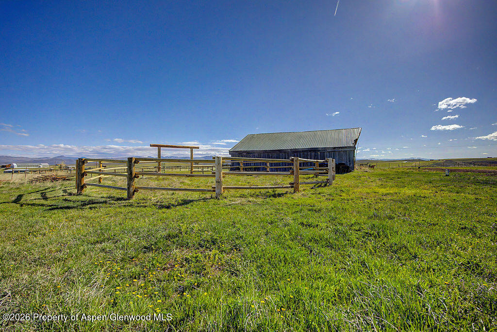 42450 Mcguire Lane Hayden CO 81639