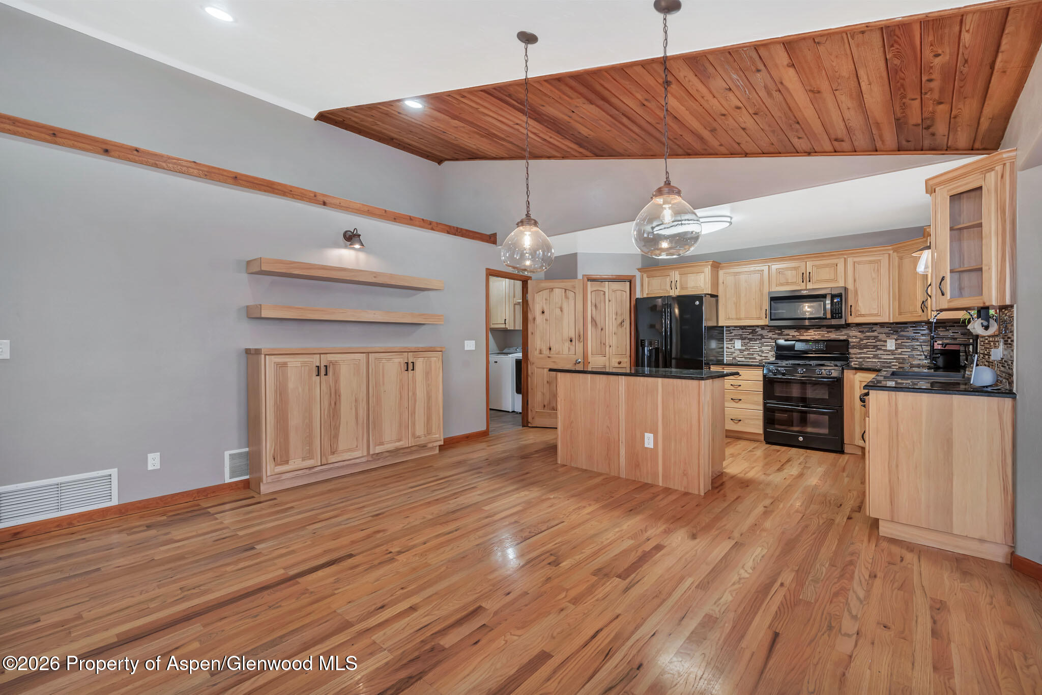 997 E 10th Street Craig CO 81625