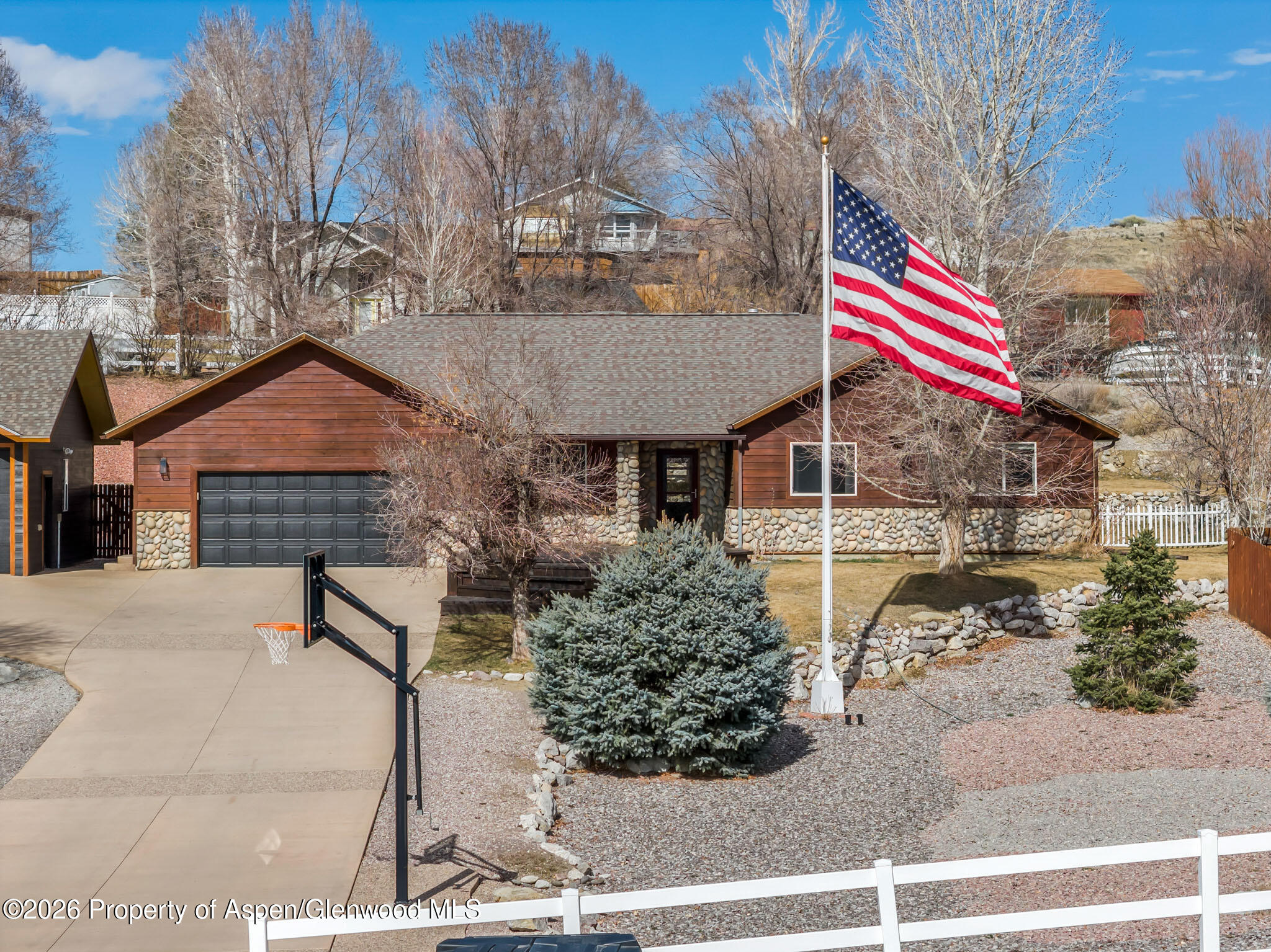 997 E 10th Street Craig CO 81625