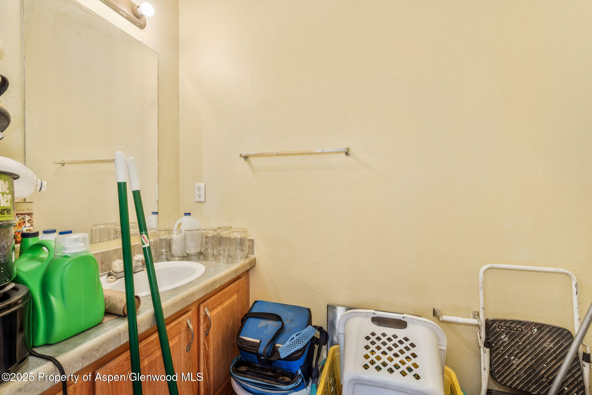 34483 N Highway 13 Craig CO 81625