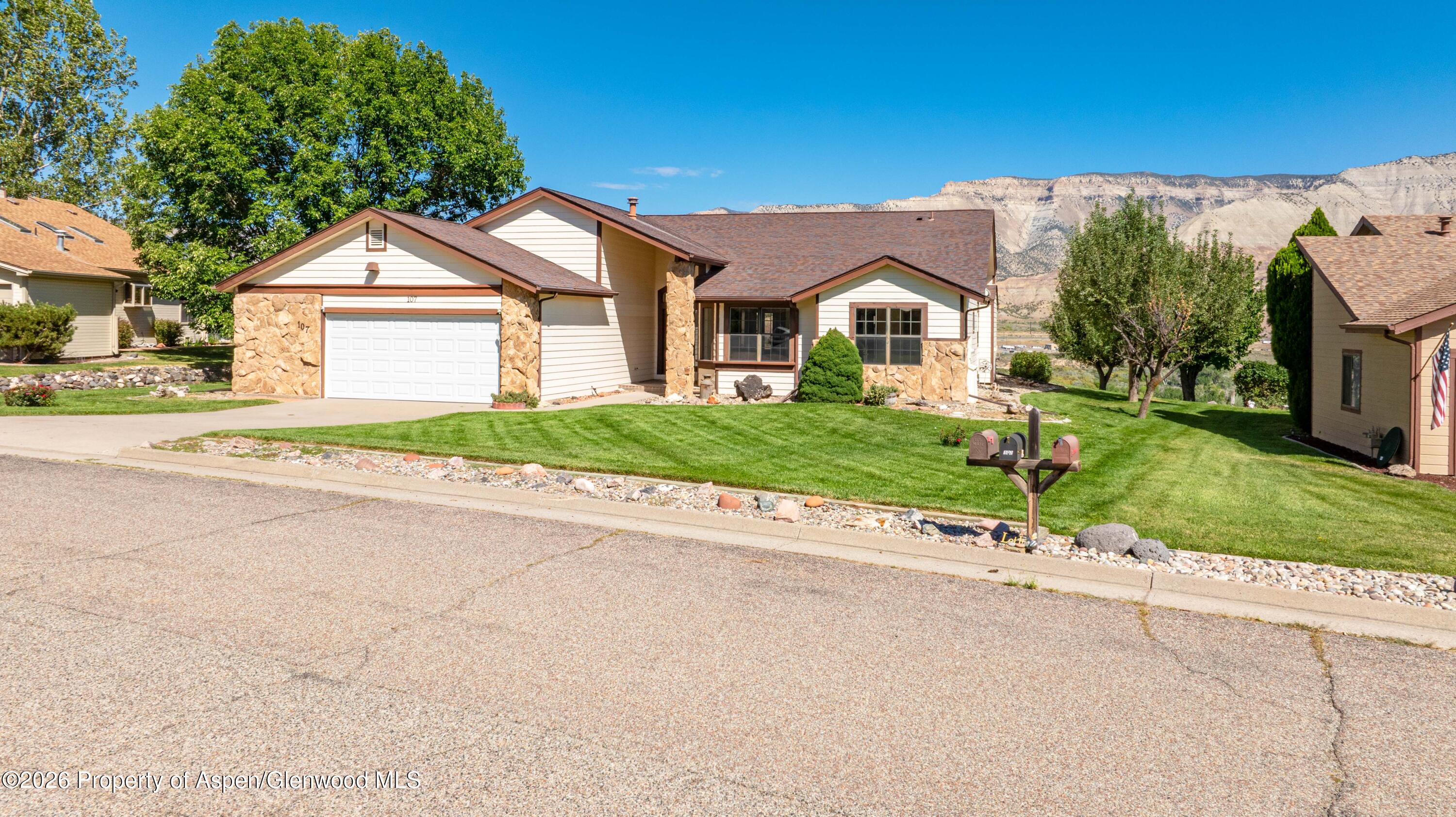 107 Willow Creek Trail Parachute CO 81635