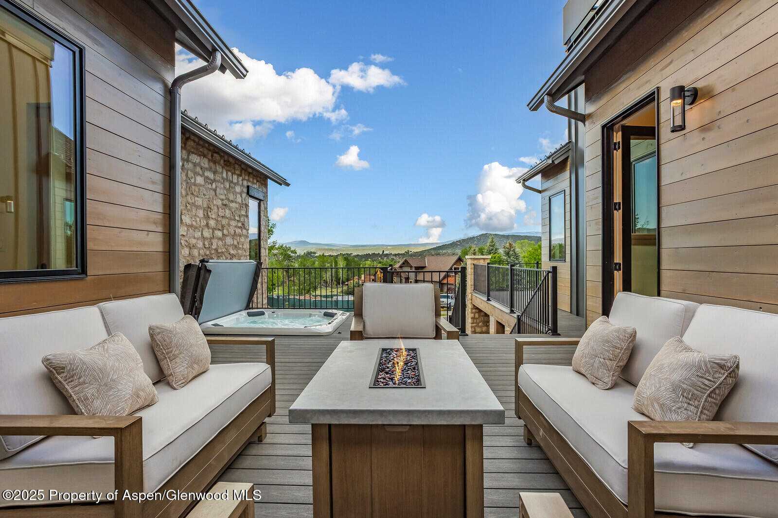 112 Bowles Drive Carbondale CO 81623