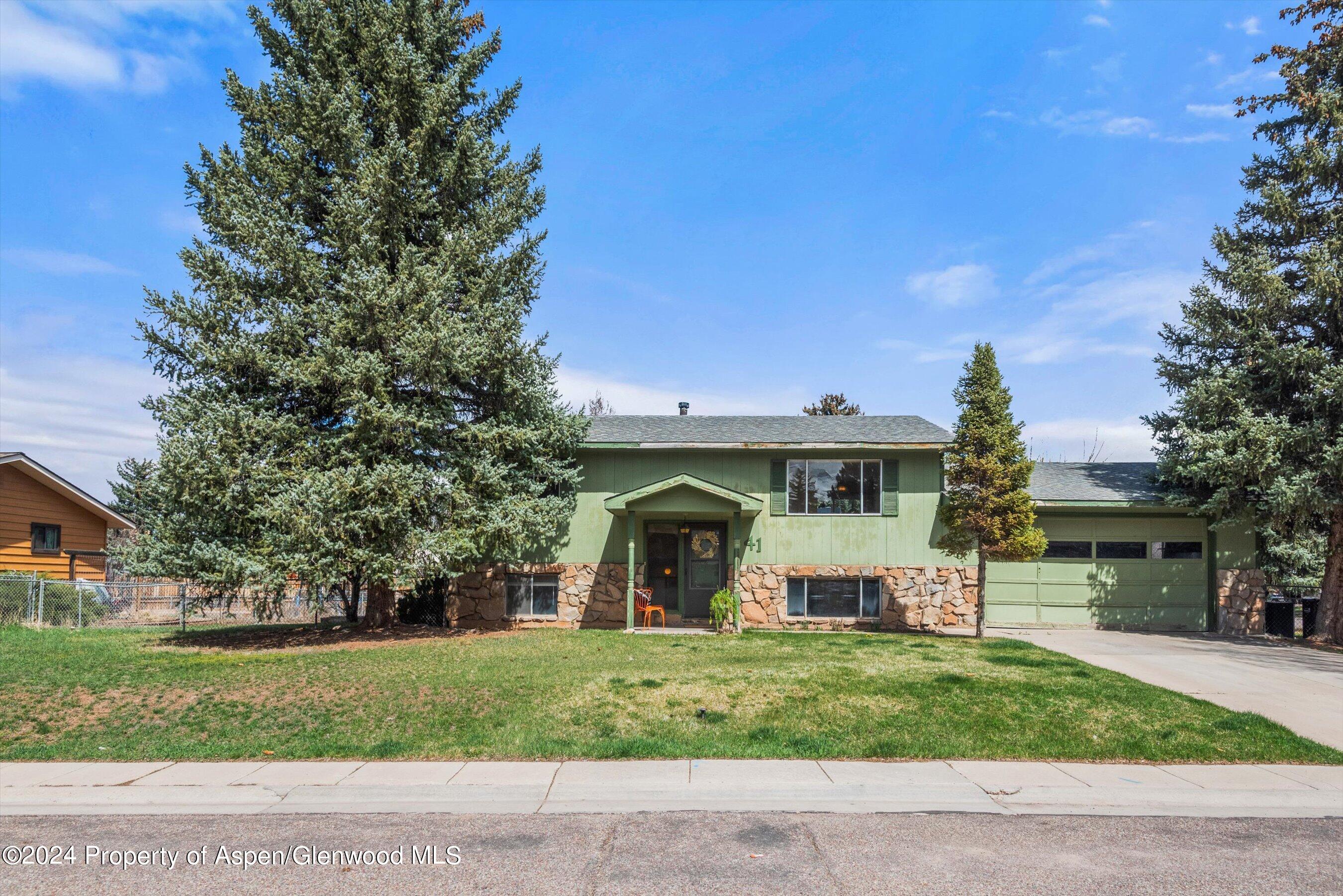 Carbondale CO, 41 Crystal Circle