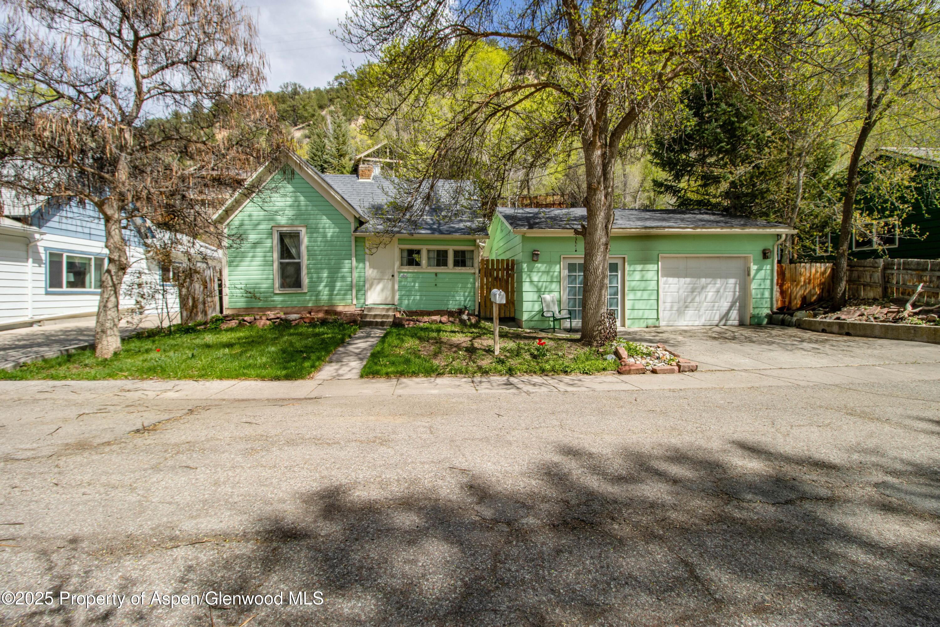 824 Lincoln Avenue Glenwood Springs CO 81601