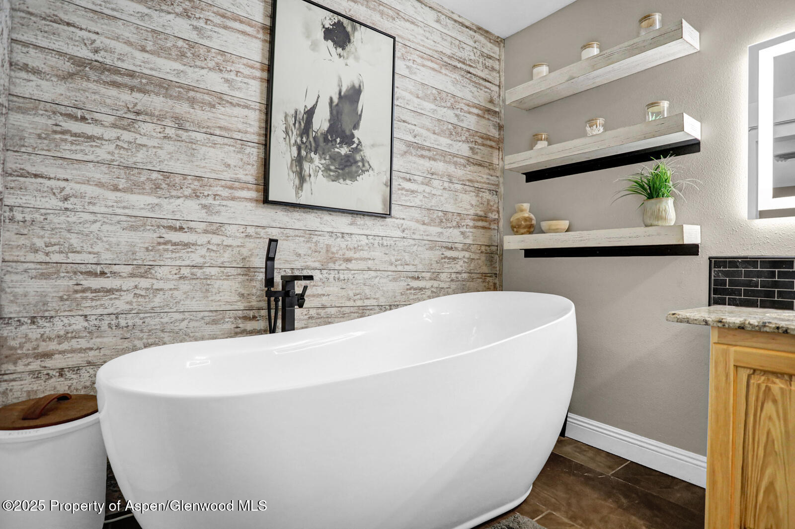 997 E 10th Street Craig CO 81625