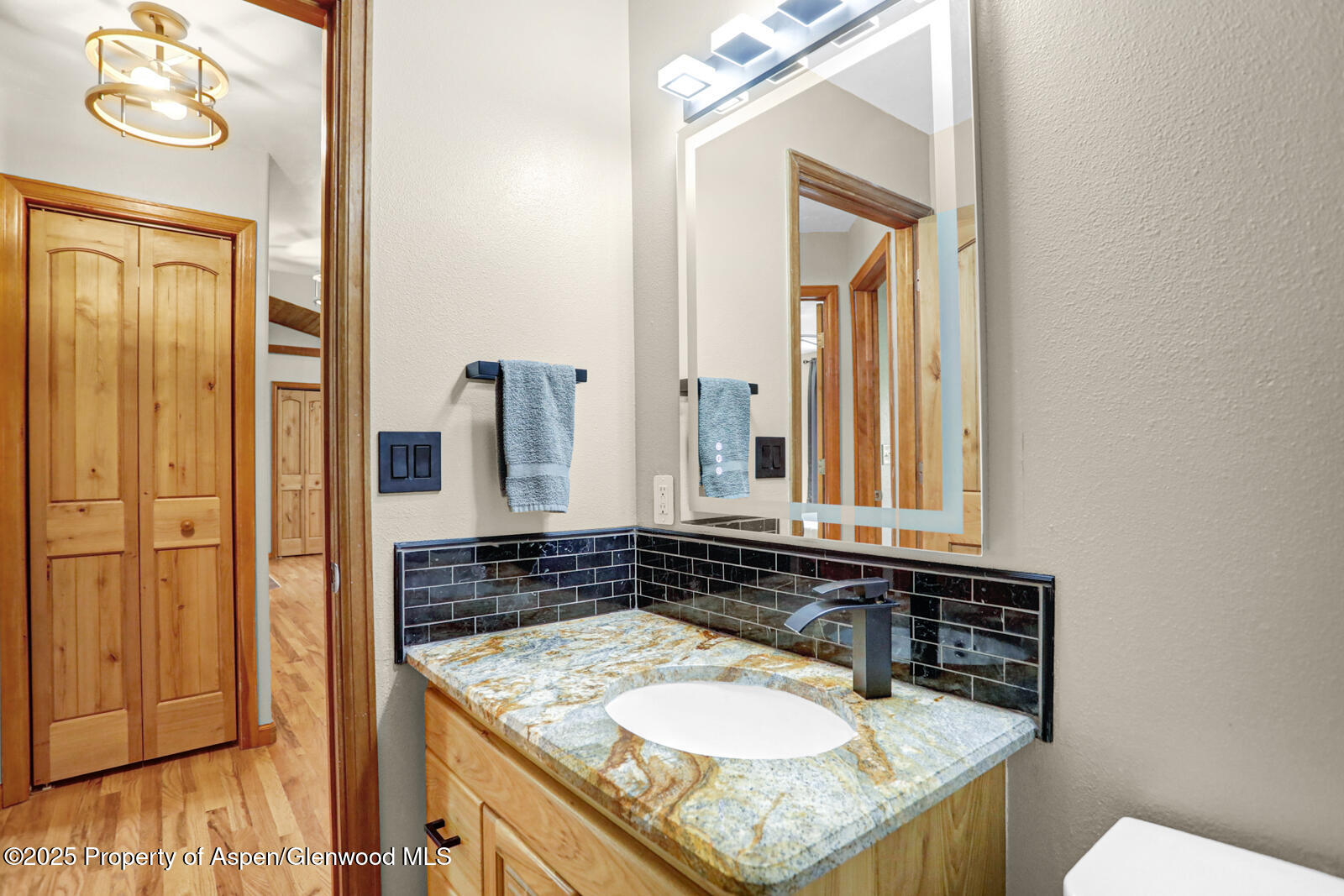 997 E 10th Street Craig CO 81625