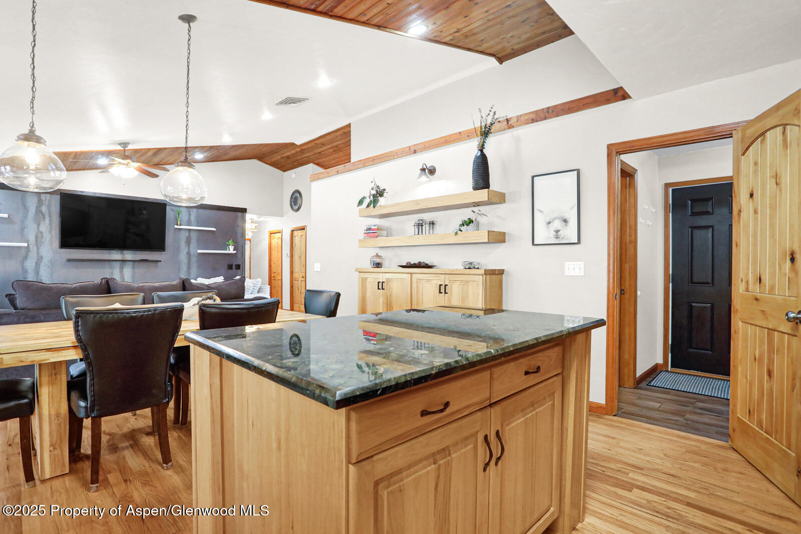 997 E 10th Street Craig CO 81625