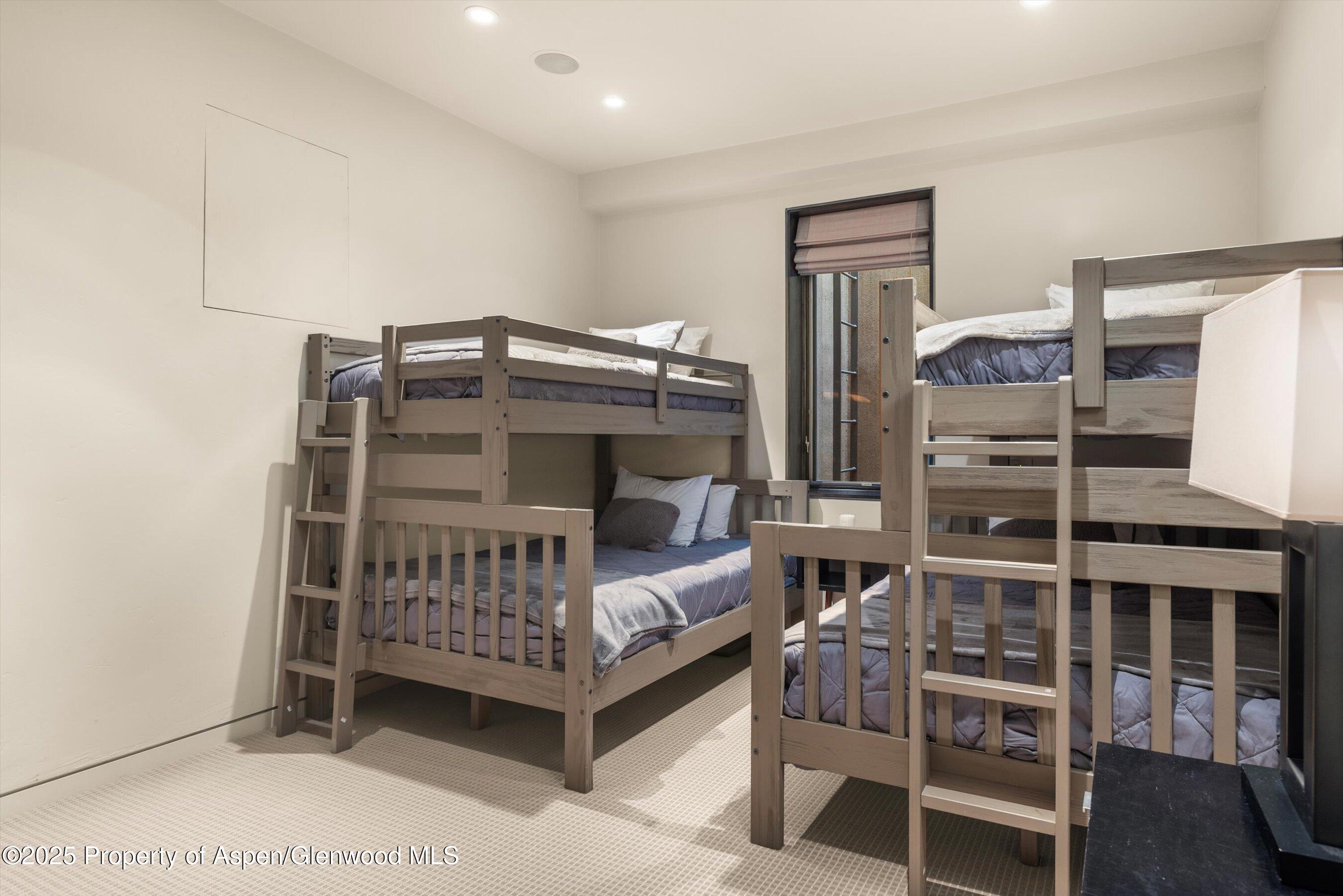 939 E Cooper Avenue Aspen CO 81611